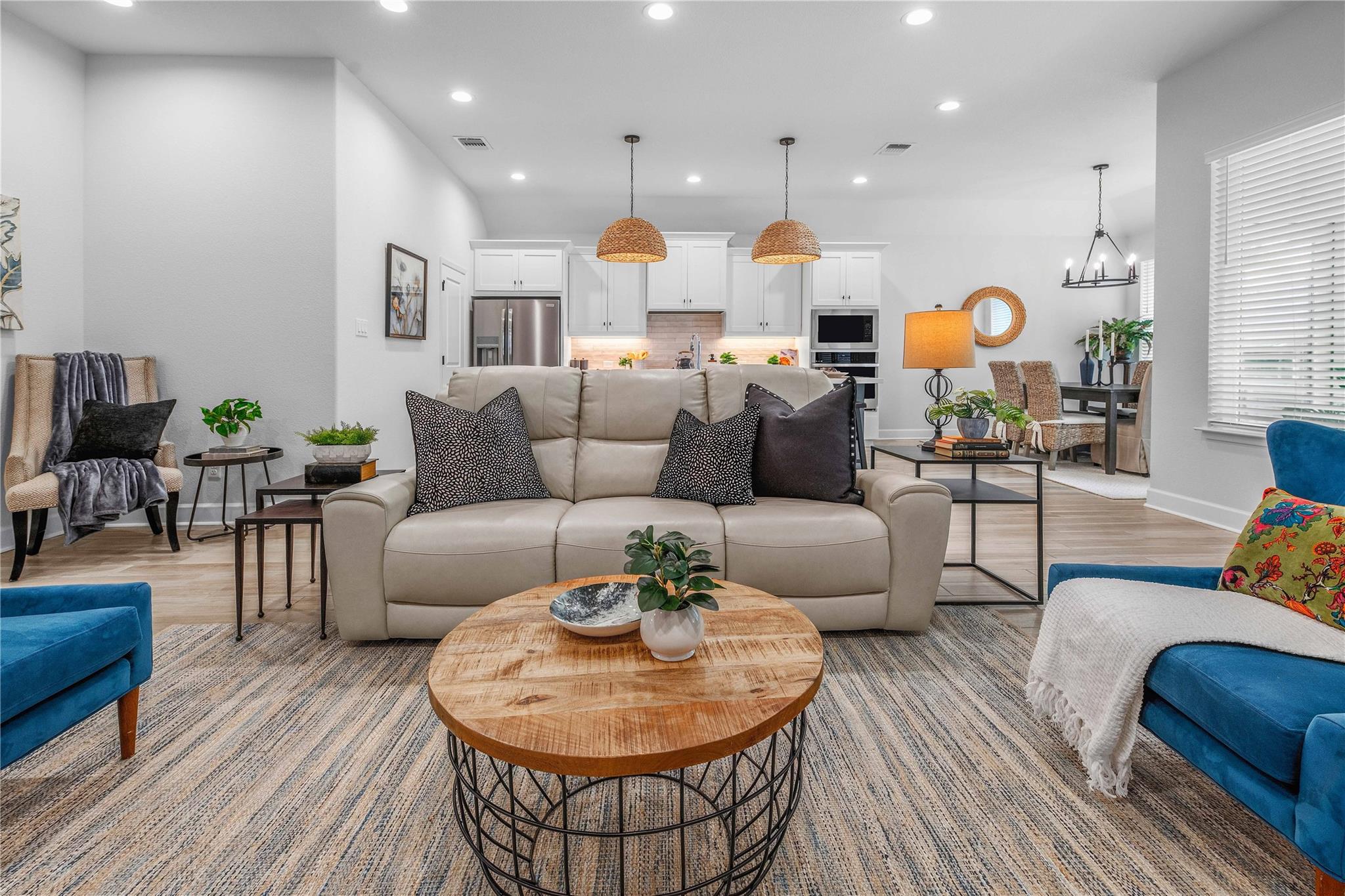 5th image of 3708 Archer Falls Ct, College Station, TX 77845 | MLS# 2368703