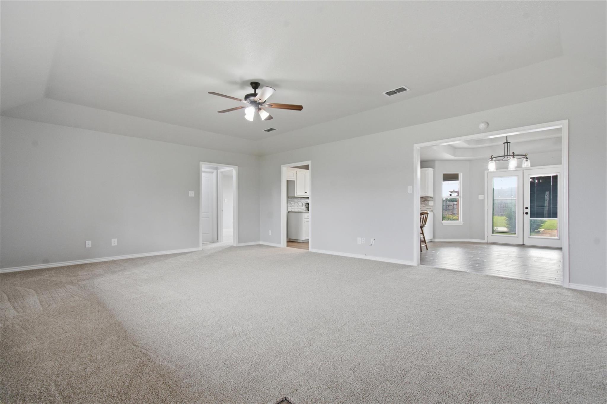 5th image of 325 Meadow Valley Loop, Jarrell, TX 76537 | MLS# 9307944