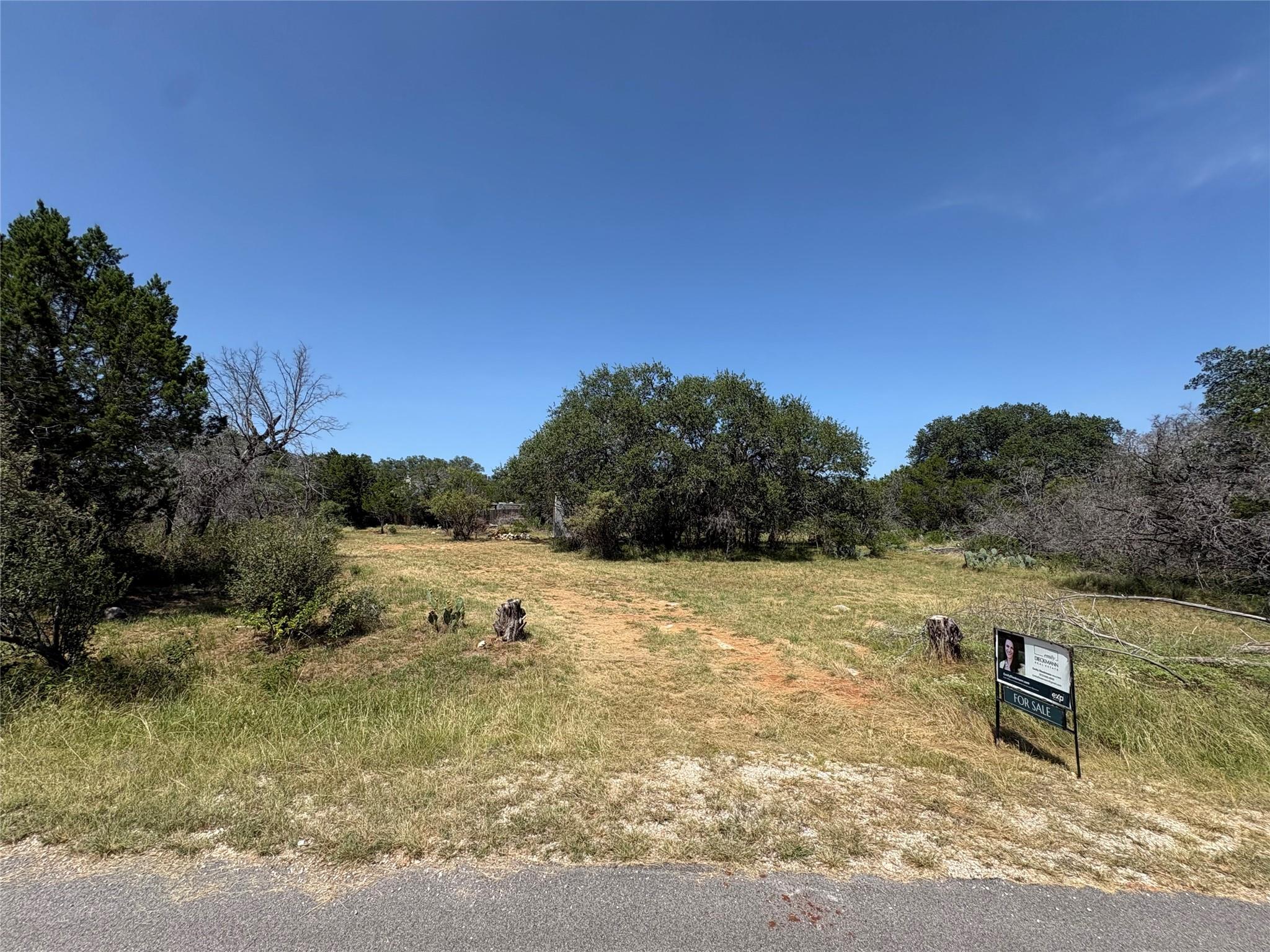 1st image of 21708 Cardinal Ave, Lago Vista, TX 78645 | MLS# 7383430