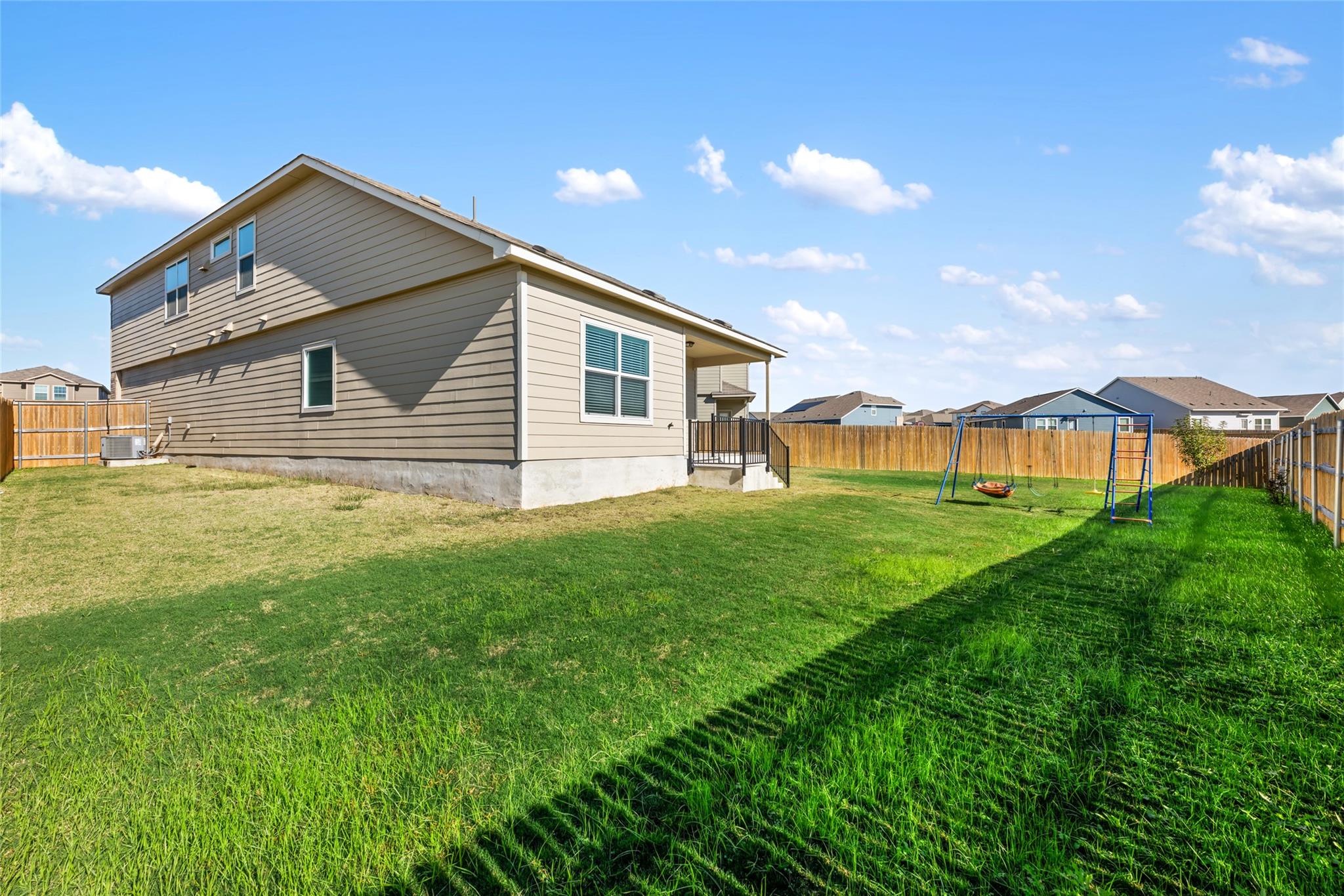 4th image of 132 Joe Kidd Ln, Jarrell, TX 76537 | MLS# 3700436