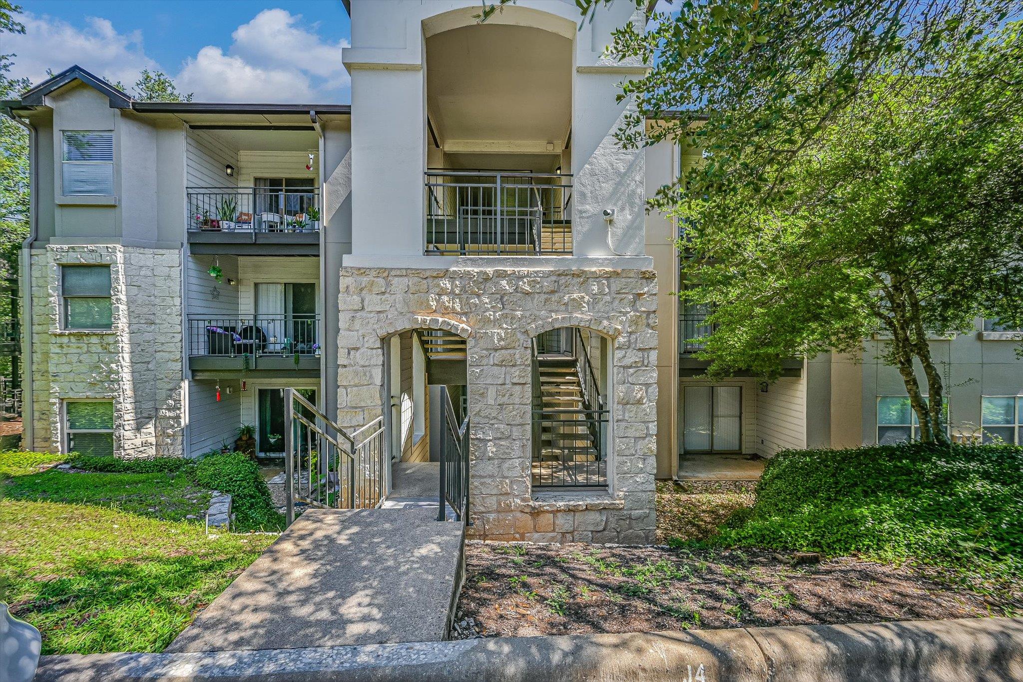 1st image of 6000 Shepherd Mountain Cv #1011, Austin, TX 78730 | MLS# 1640230