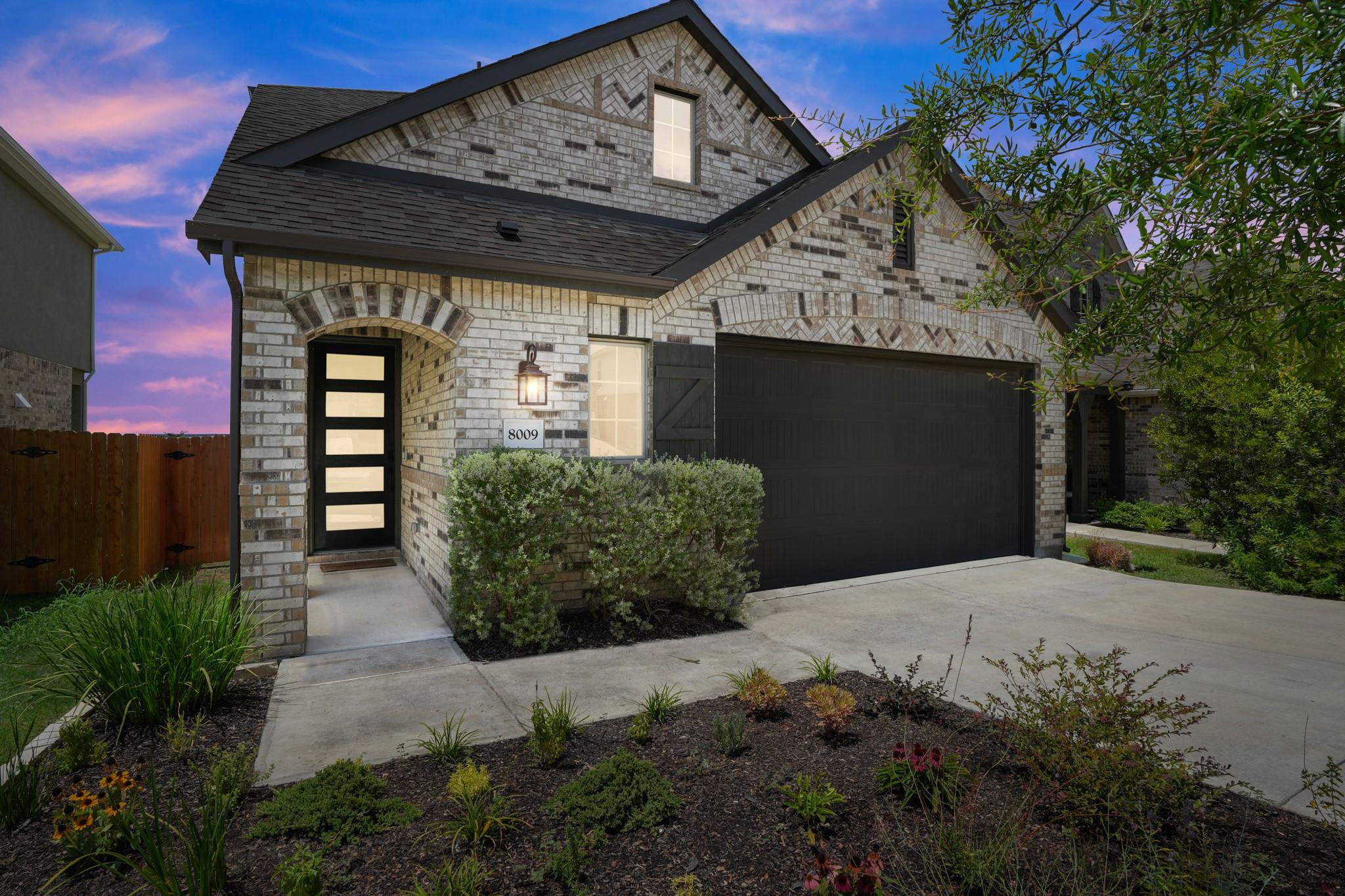 1st image of 8009 Copper Prairie Bnd, Lago Vista, TX 78645 | MLS# 1377090