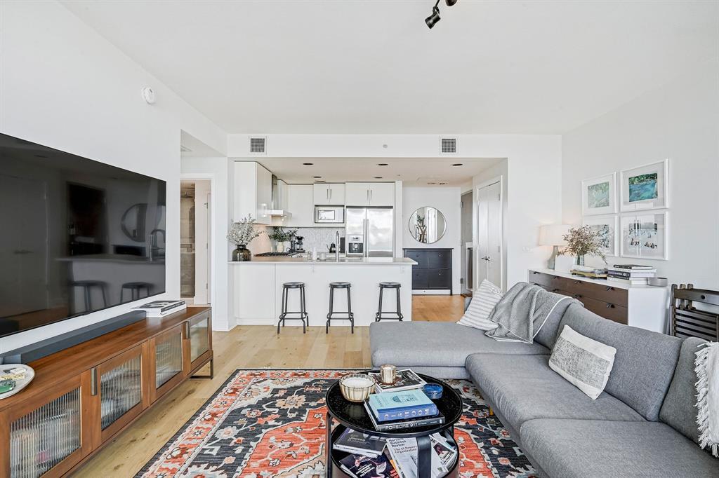 3rd image of 300 Bowie St #2706, Austin, TX 78703 | MLS# 1670119