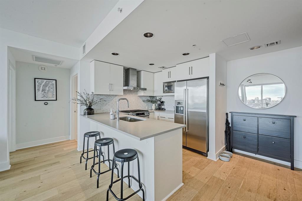 5th image of 300 Bowie St #2706, Austin, TX 78703 | MLS# 1670119