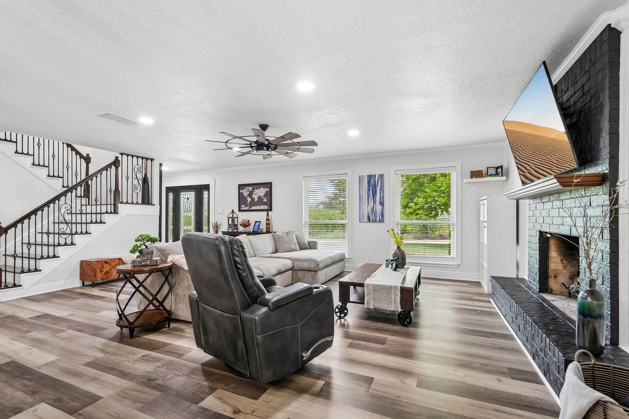 4th image of 550 C Bud Stockton Loop, Jarrell, TX 76537 | MLS# 2586873