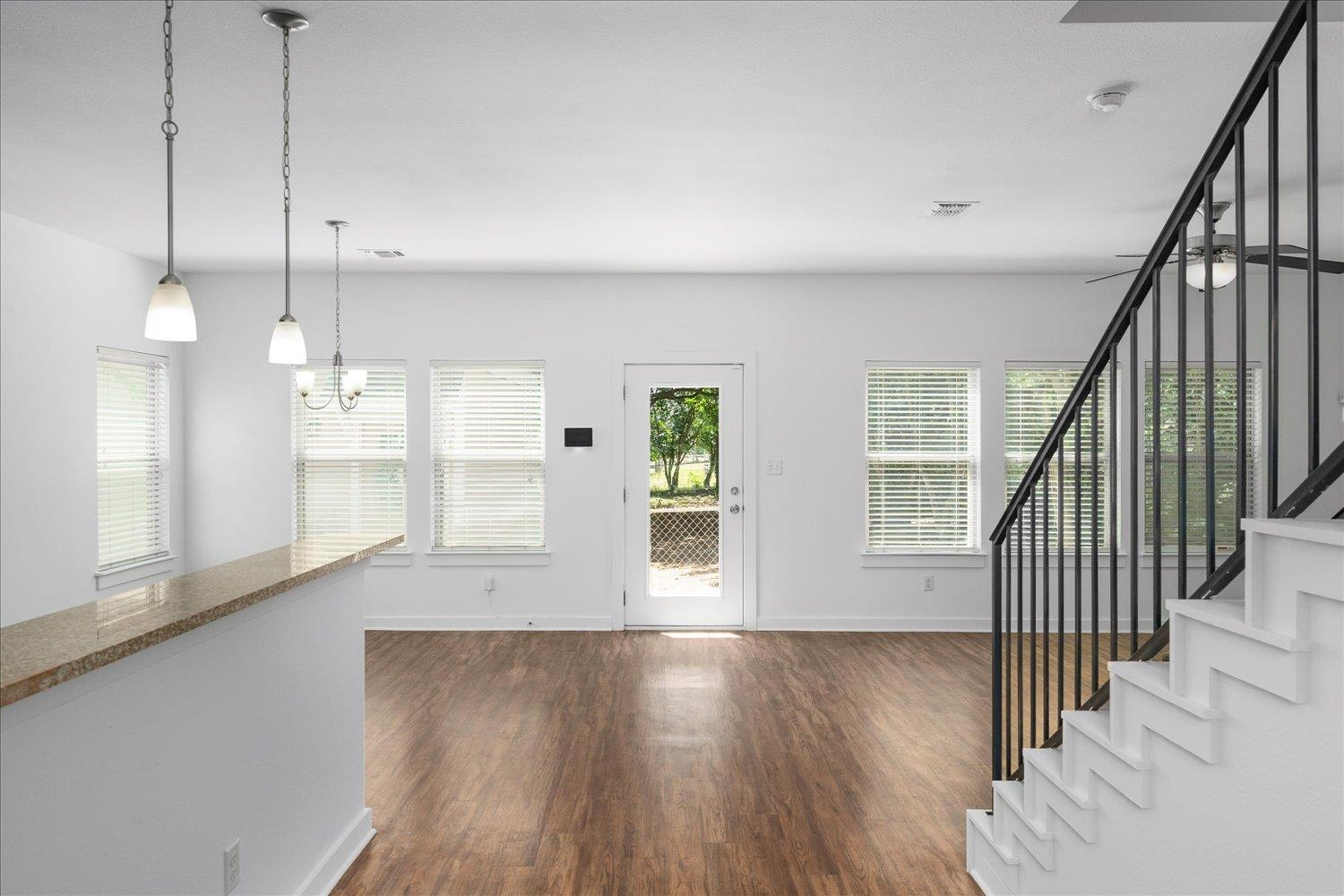 4th image of 511 Franklin Dr, San Marcos, TX 78666 | MLS# 2513705