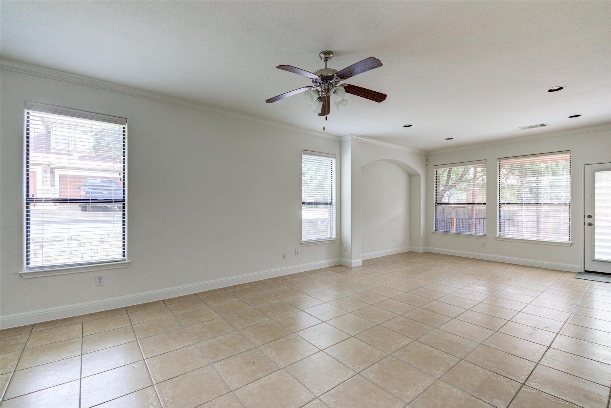 4th image of 6705 Covered Brg Dr, Austin, TX 78736