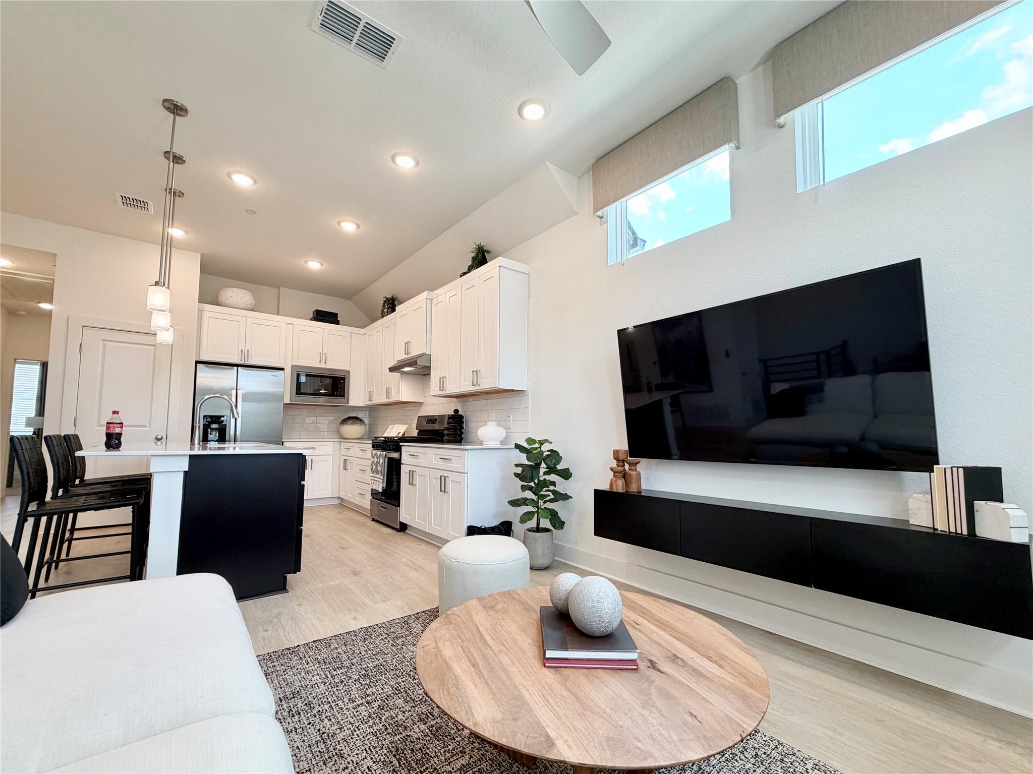 4th image of 200 W 56Th St #7104, Austin, TX 78751 | MLS# 9608650