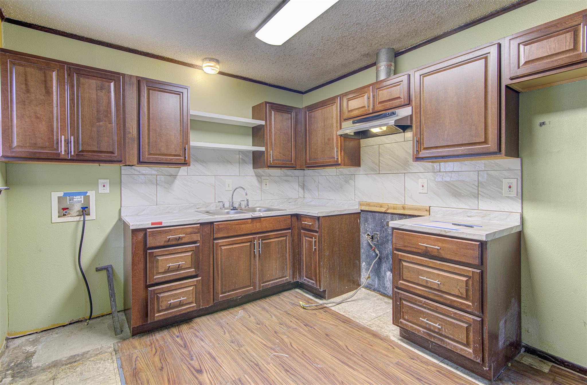 3rd image of 6006 Palm Cir, Austin, TX 78741 | MLS# 5940012