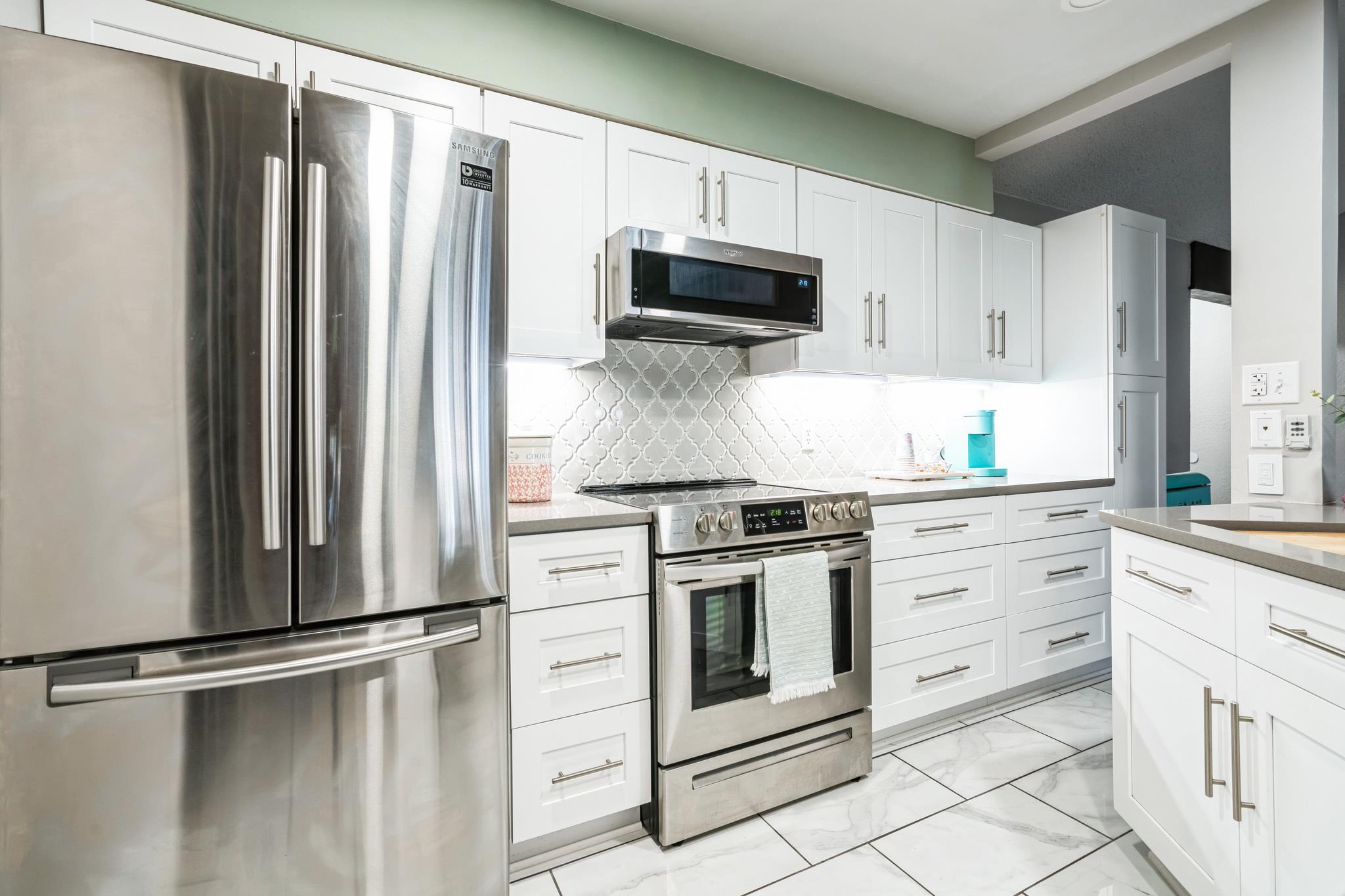 3rd image of 1202 Thorpe Ln, San Marcos, TX 78666