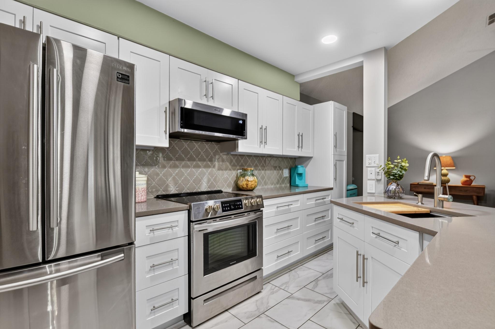 1st image of 1202 Thorpe Ln, San Marcos, TX 78666