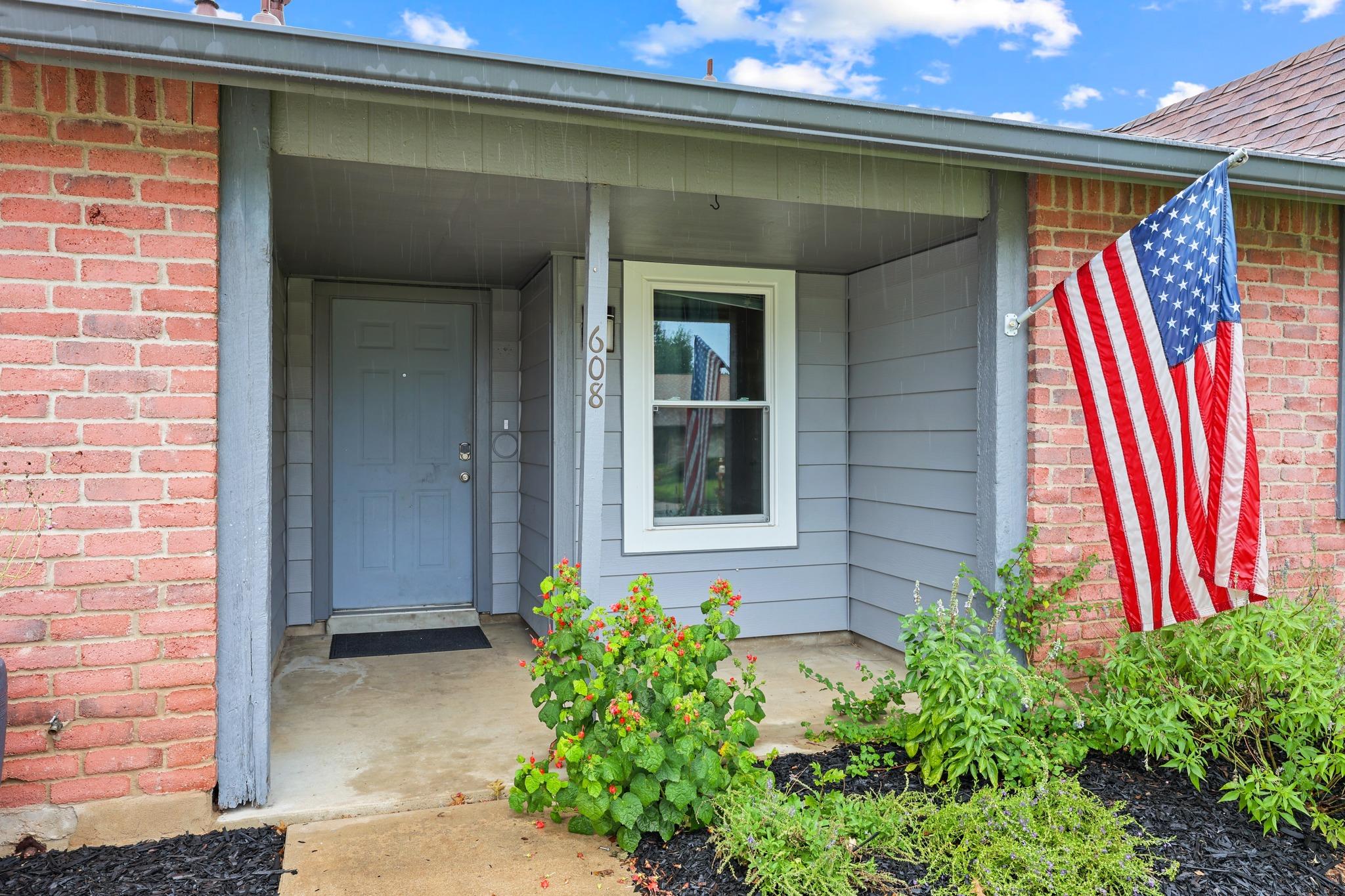 2nd image of 608 Andover Dr, Round Rock, TX 78664 | MLS# 4032549