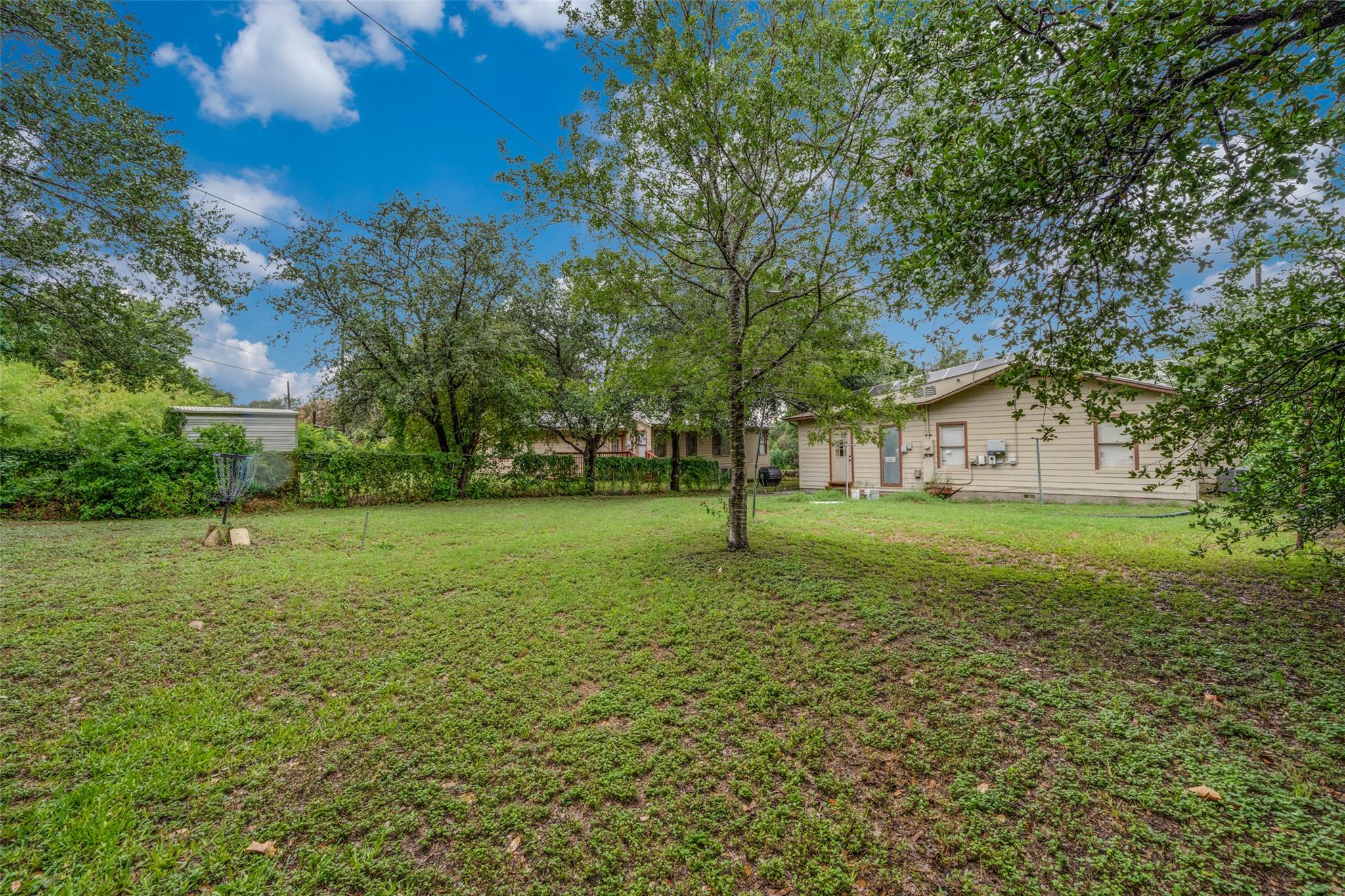 24th image of 207 Woodward St, Austin, TX 78704 | MLS# 5631592