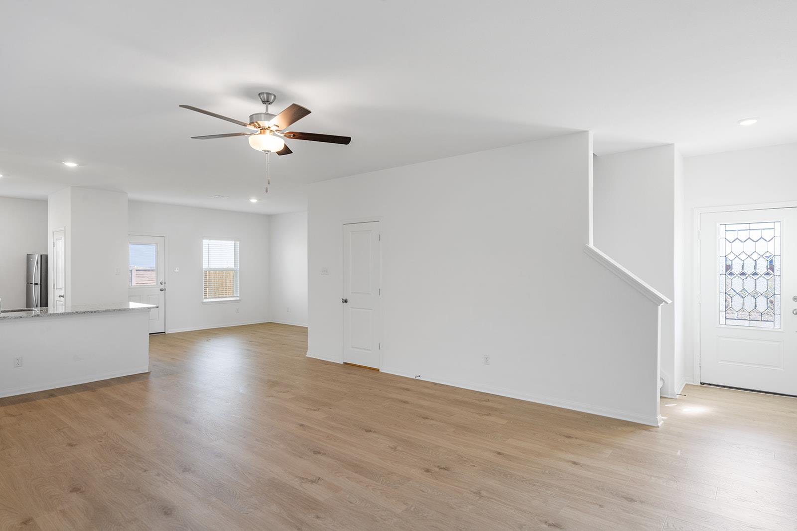 4th image of 152 Wirepass Crst, Jarrell, TX 76537 | MLS# 1637422