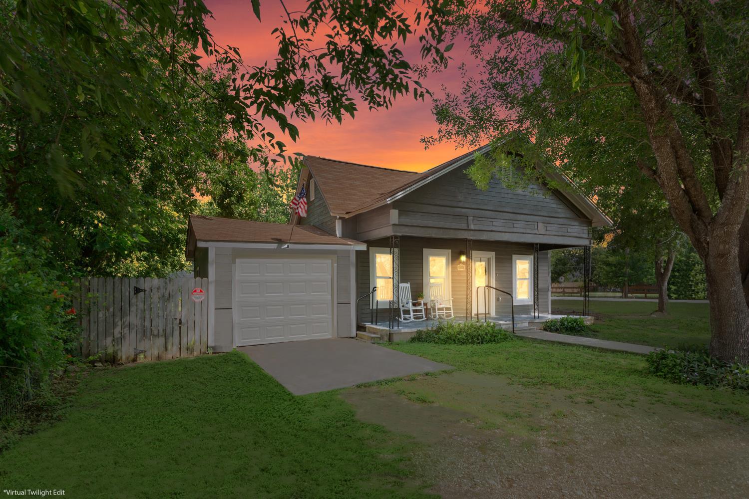 1st image of 405 S Evie St, Bartlett, TX 76511 | MLS# 8778147