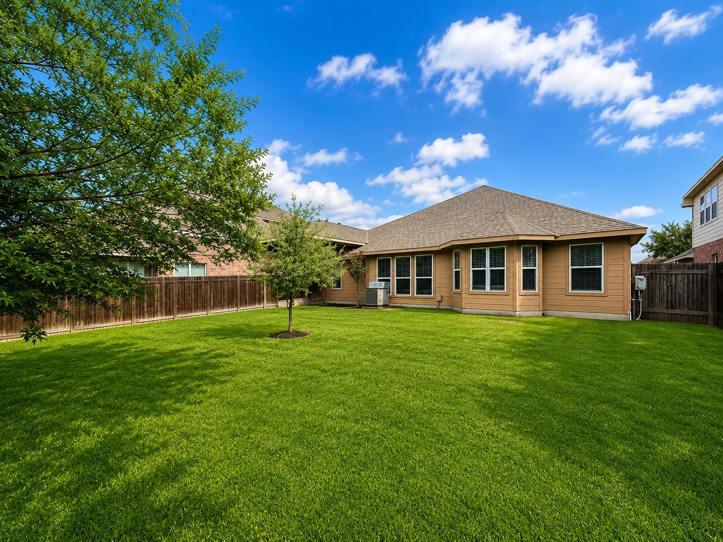 17th image of 1012 Wallin Farms Cv, Hutto, TX 78634 | MLS# 4635285