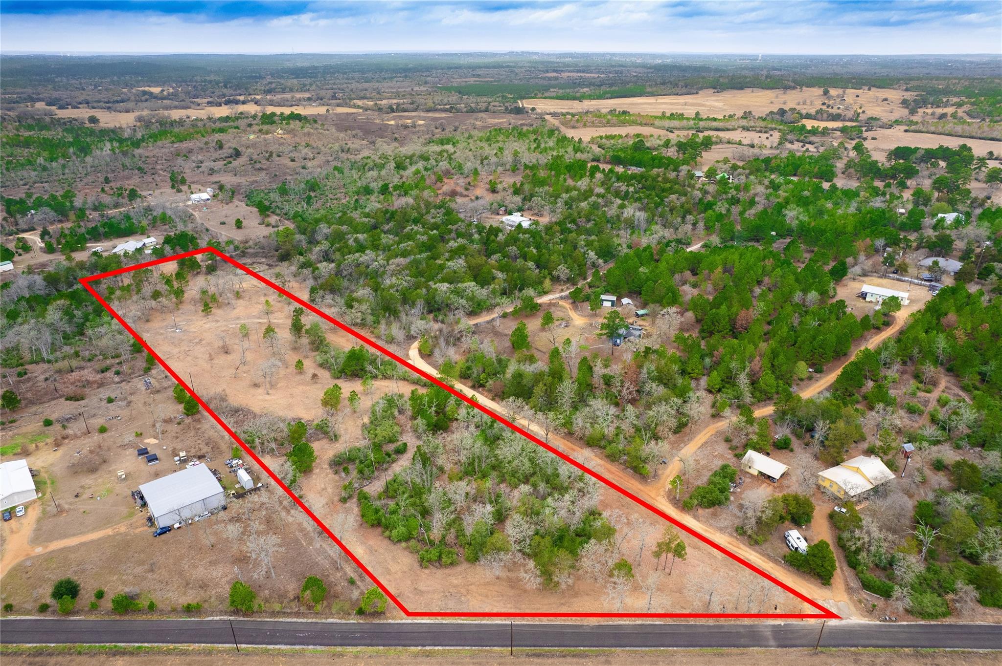 2nd image of 123 Abbey Ln, Smithville, TX 78957 | MLS# 8767222