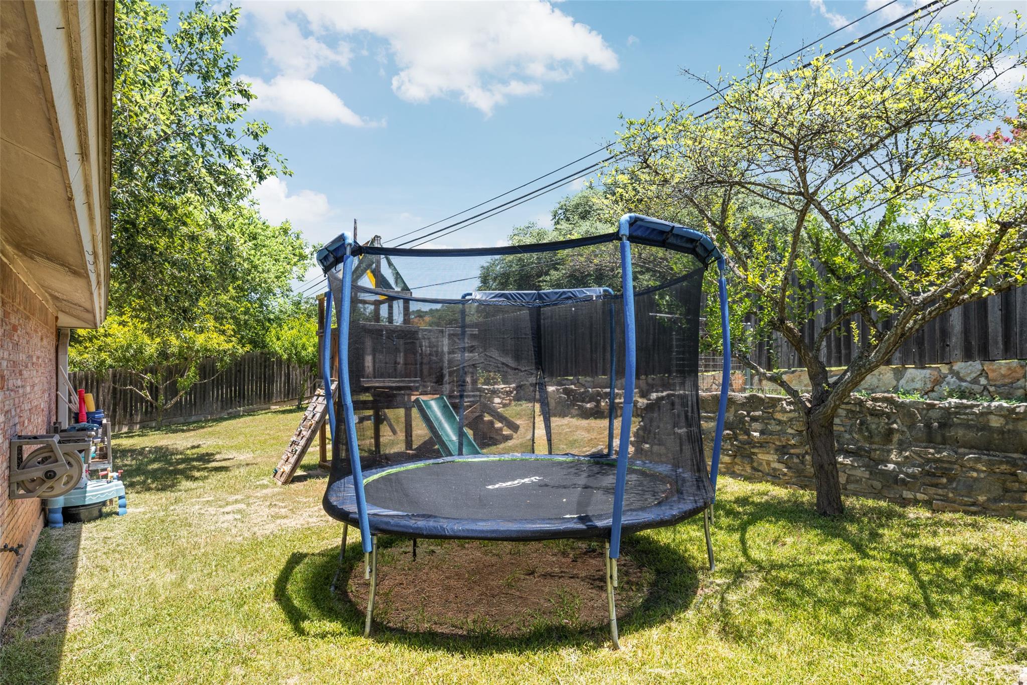 27th image of 102 Chaparral St, San Marcos, TX 78666 | MLS# 6511599