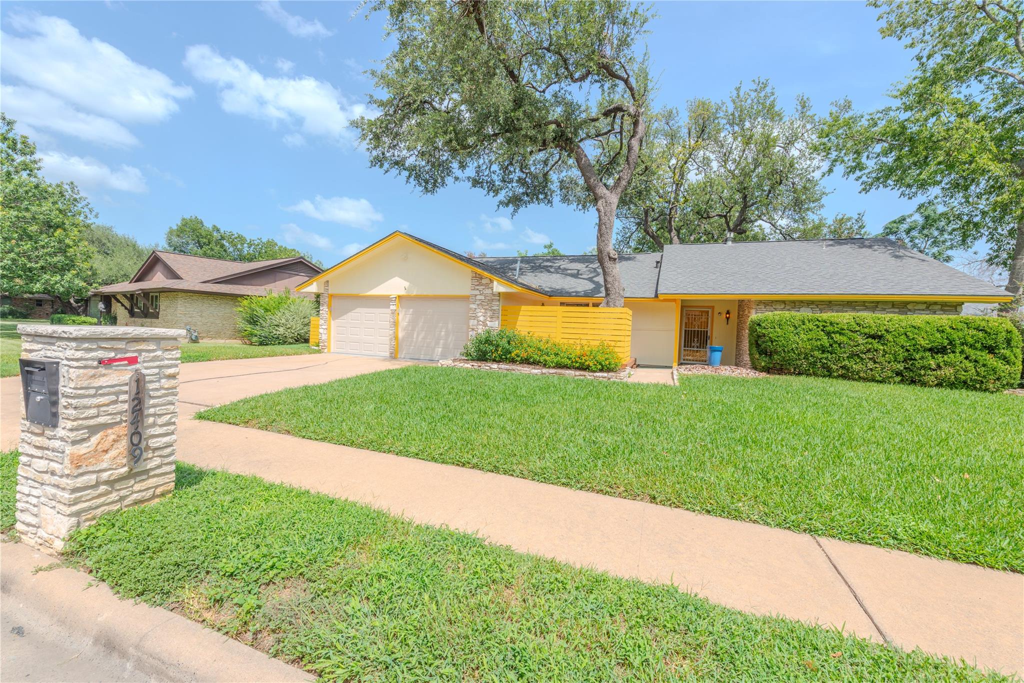 3rd image of 12409 Split Rail Pkwy, Austin, TX 78750 | MLS# 3115100
