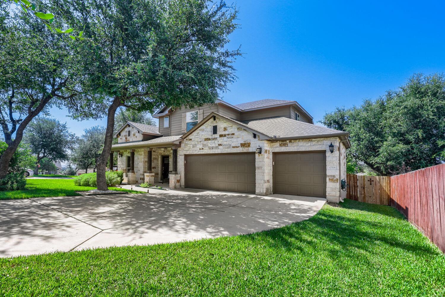 2nd image of 17701 Linkwood Dr, Dripping Springs, TX 78620 | MLS# 6042941