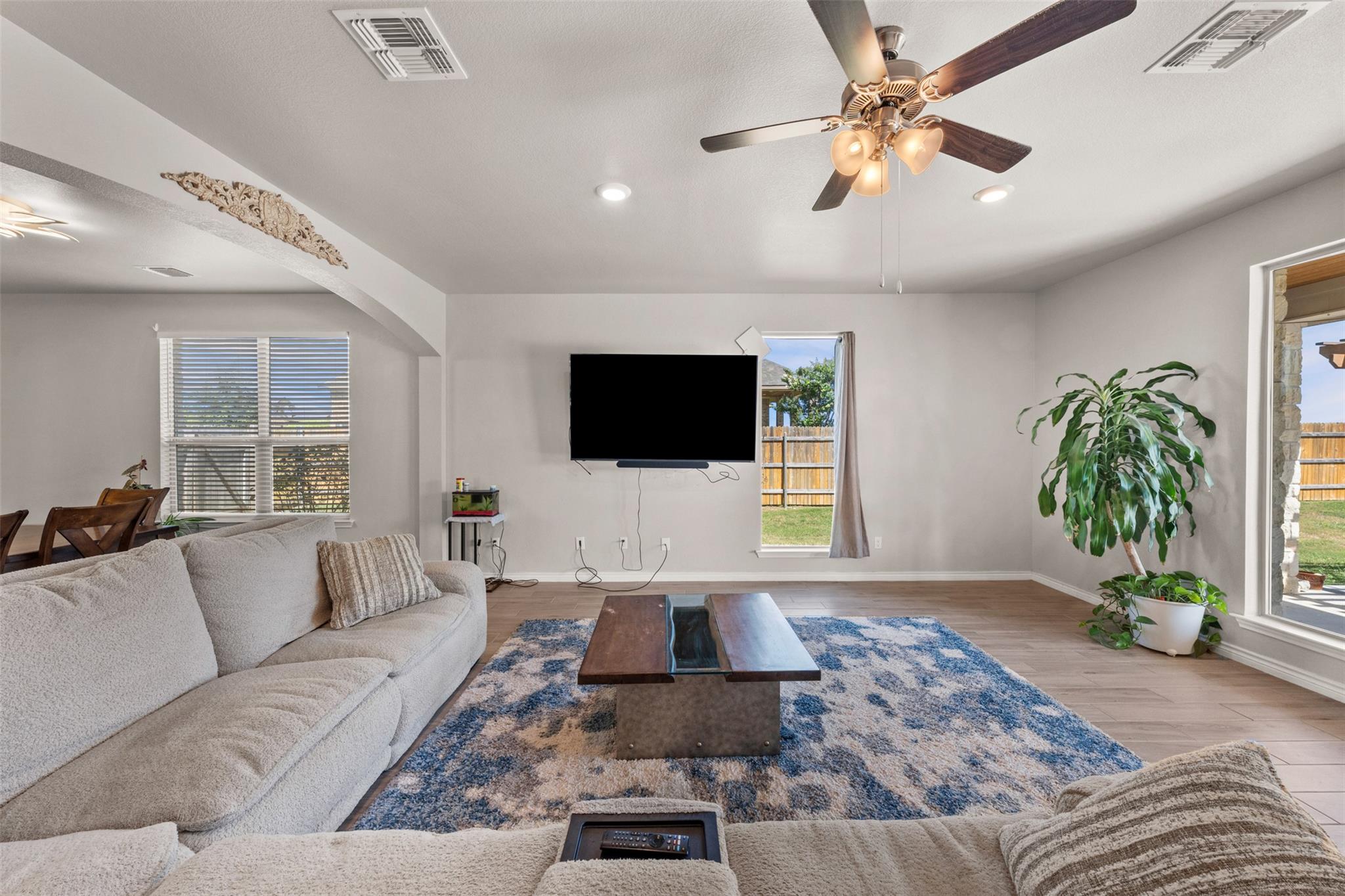 4th image of 1527 Mountain Crest Cv, Salado, TX 76571 | MLS# 6994152