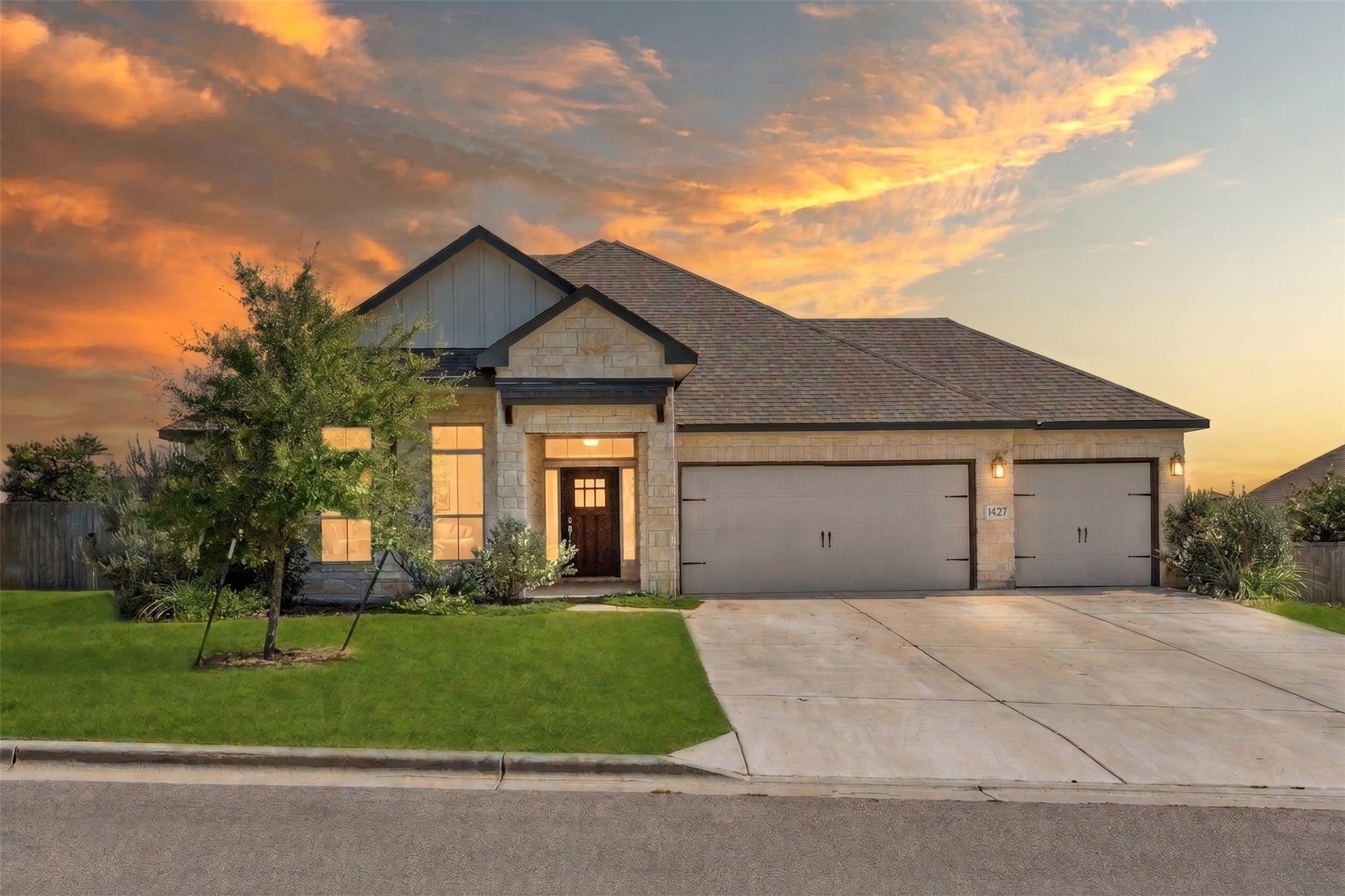 1st image of 1527 Mountain Crest Cv, Salado, TX 76571 | MLS# 6994152