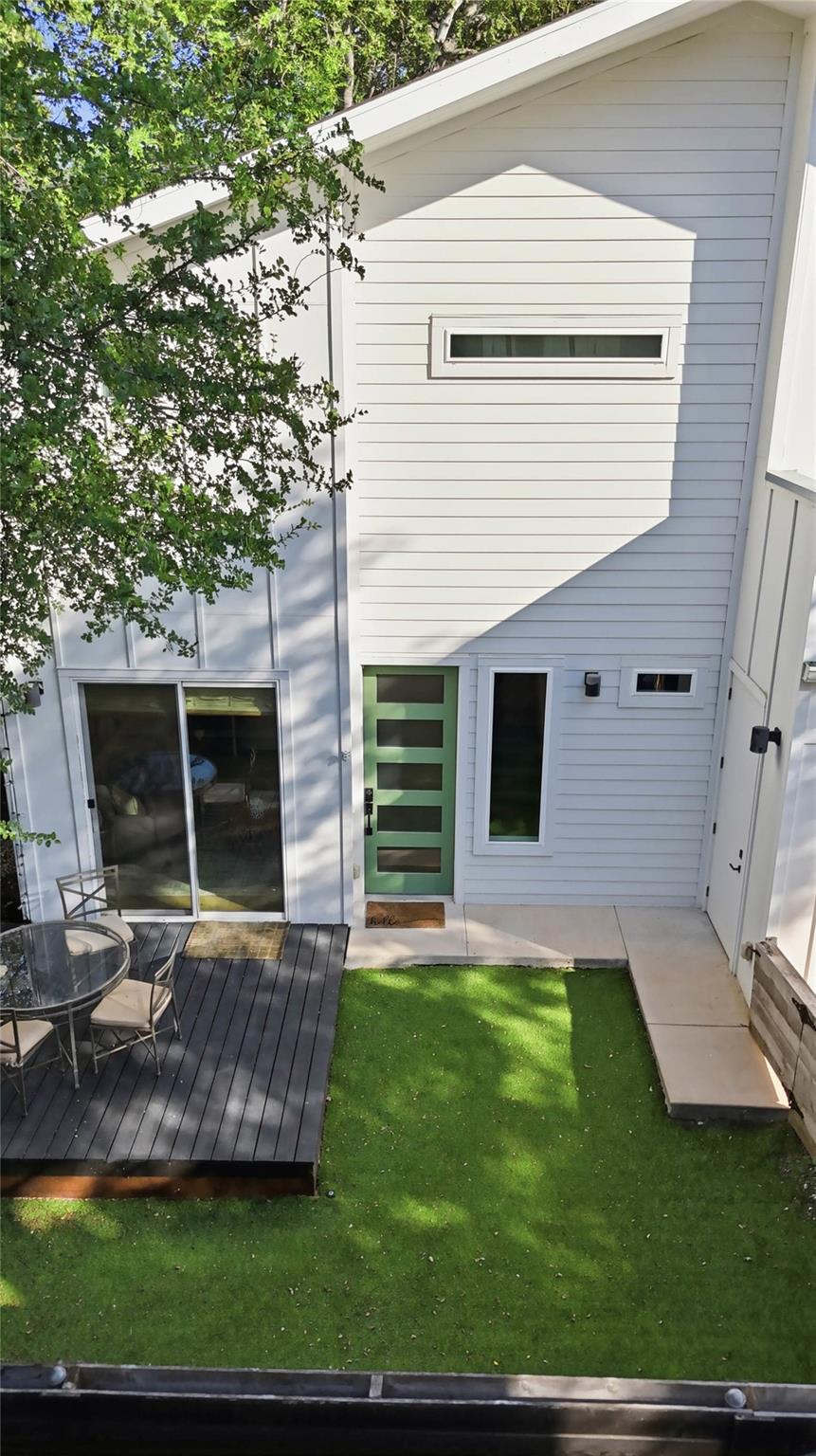 2nd image of 2505 E 11th St #2, Austin, TX 78702 | MLS# 4465064