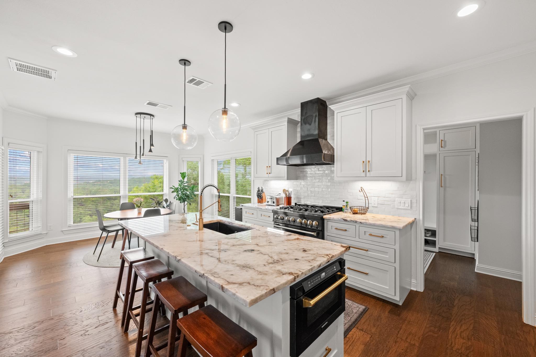 4th image of 1528 Ben Crenshaw Wy, Austin, TX 78746 | MLS# 1293941