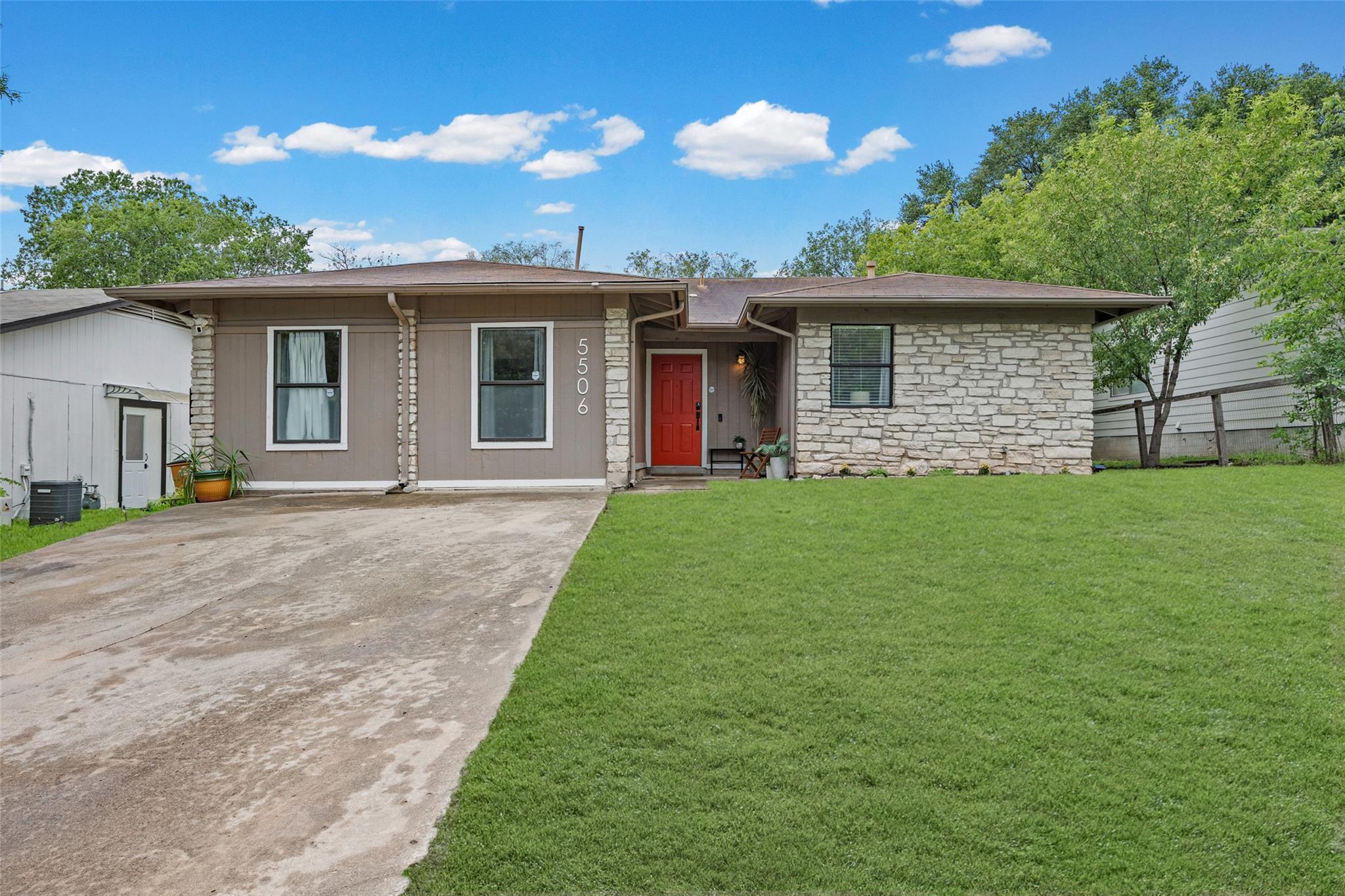 2nd image of 5506 S Pleasant Valley Rd, Austin, TX 78744 | MLS# 7765820