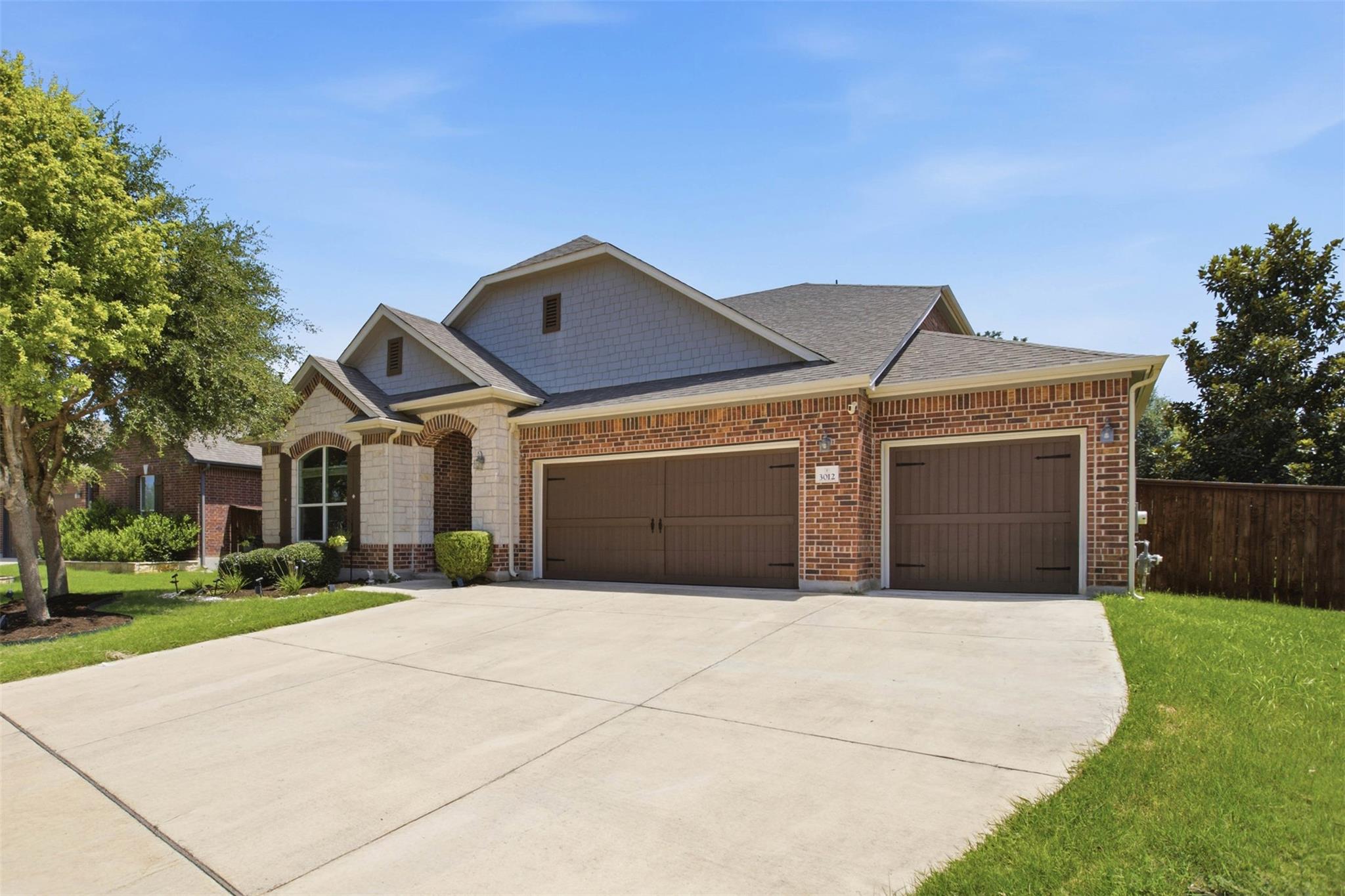 2nd image of 3012 Freeman Park Dr, Round Rock, TX 78665 | MLS# 2345574
