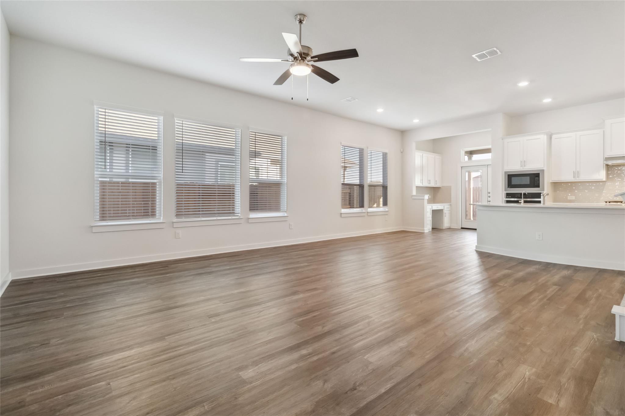 5th image of 217 Snowbell St, San Marcos, TX 78666 | MLS# 9609156