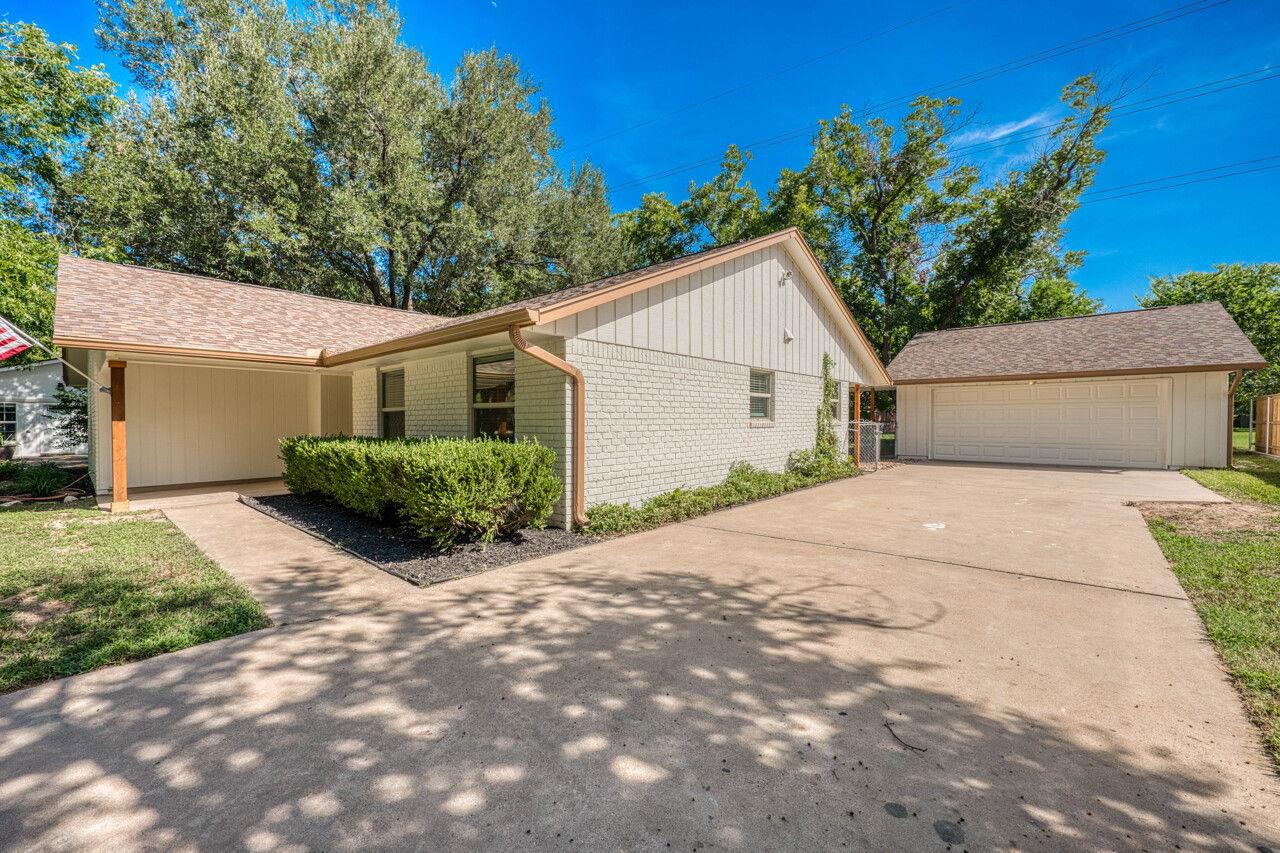 31st image of 319 Columbine St, Marble Falls, TX 78654 | MLS# 9061533