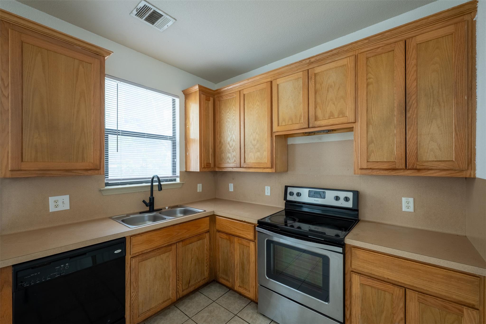 5th image of 8901 Parkfield Dr, Austin, TX 78758 | MLS# 4450162