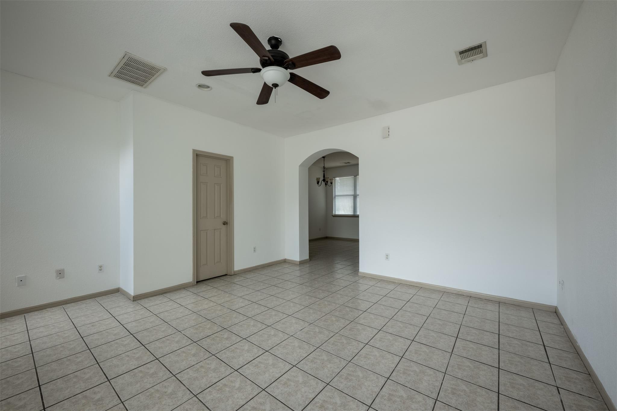 2nd image of 8901 Parkfield Dr, Austin, TX 78758 | MLS# 4450162
