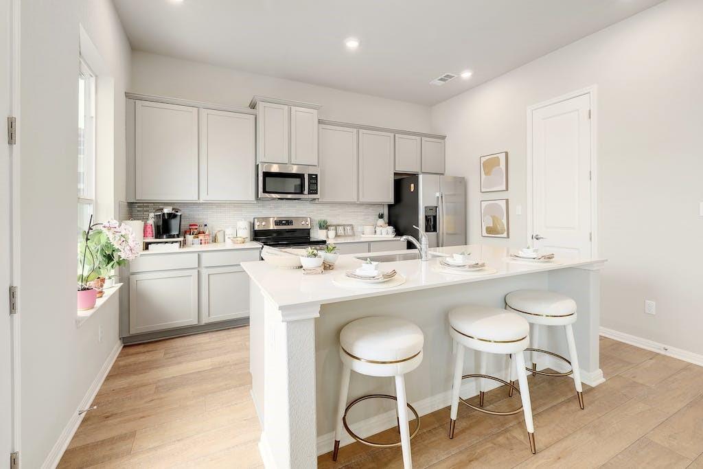 2nd image of 1020 Vista View Dr #2201, Georgetown, TX 78626 | MLS# 5898381