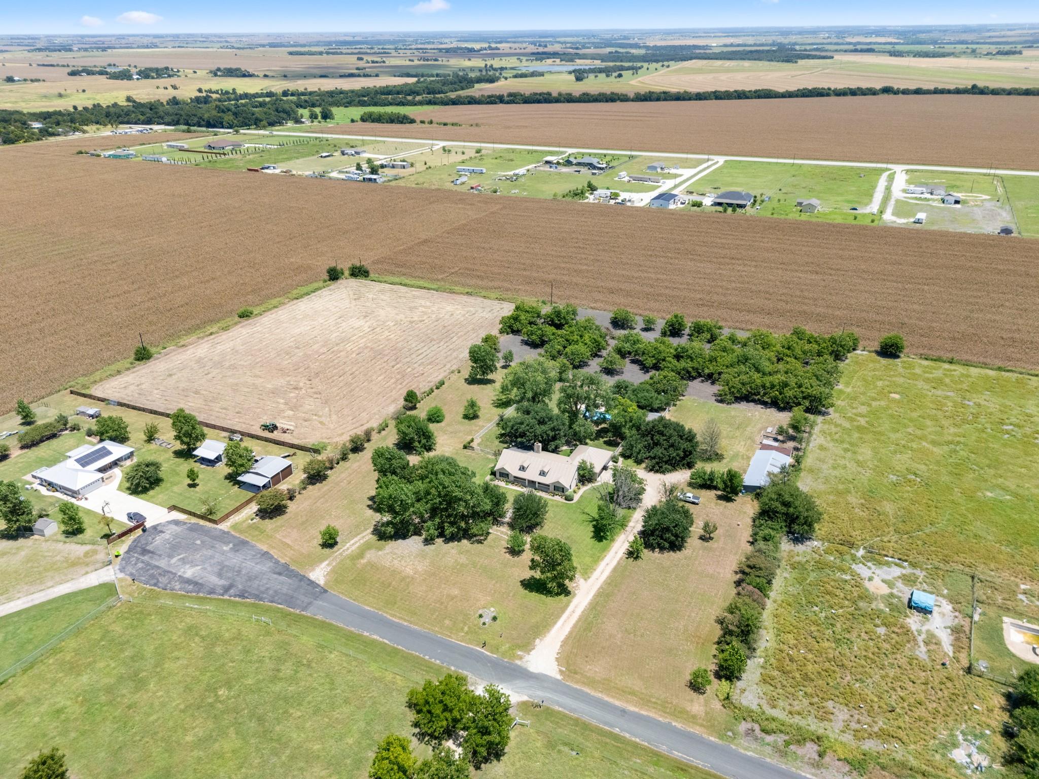 5th image of 280 Windy Ln, Taylor, TX 76574 | MLS# 2352011