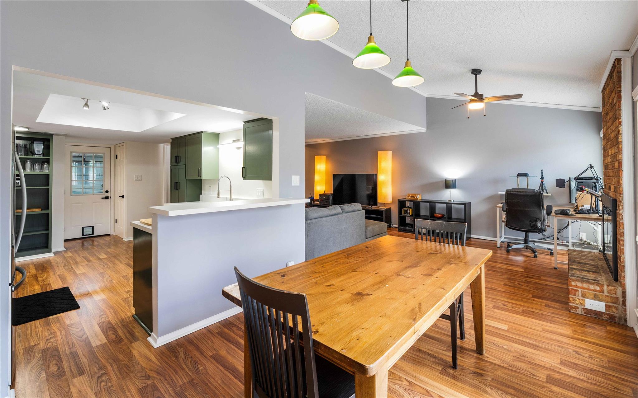 5th image of 8903 Trone Cir #C, Austin, TX 78758 | MLS# 1801926