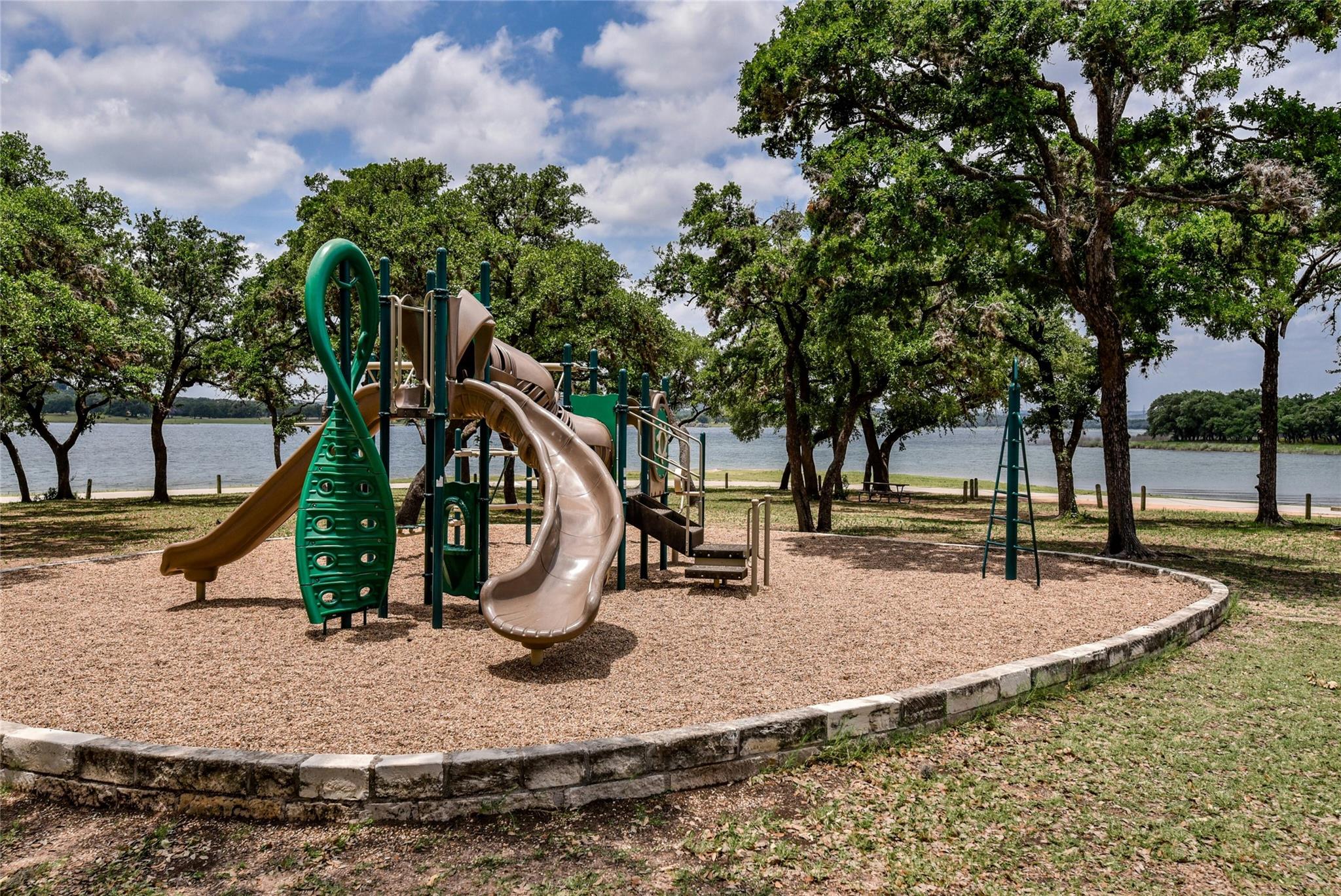 5th image of 21711 Crystal Wy, Lago Vista, TX 78645 | MLS# 9112946