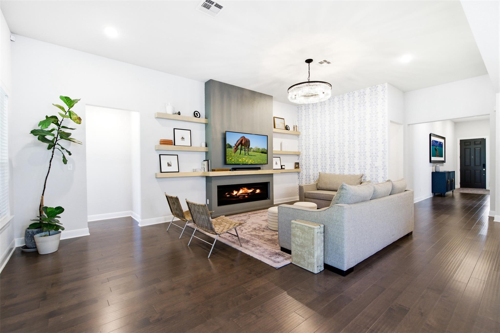 2nd image of 1130 Arrowhead Ranch Blvd, Dripping Springs, TX 78620 | MLS# 6261740