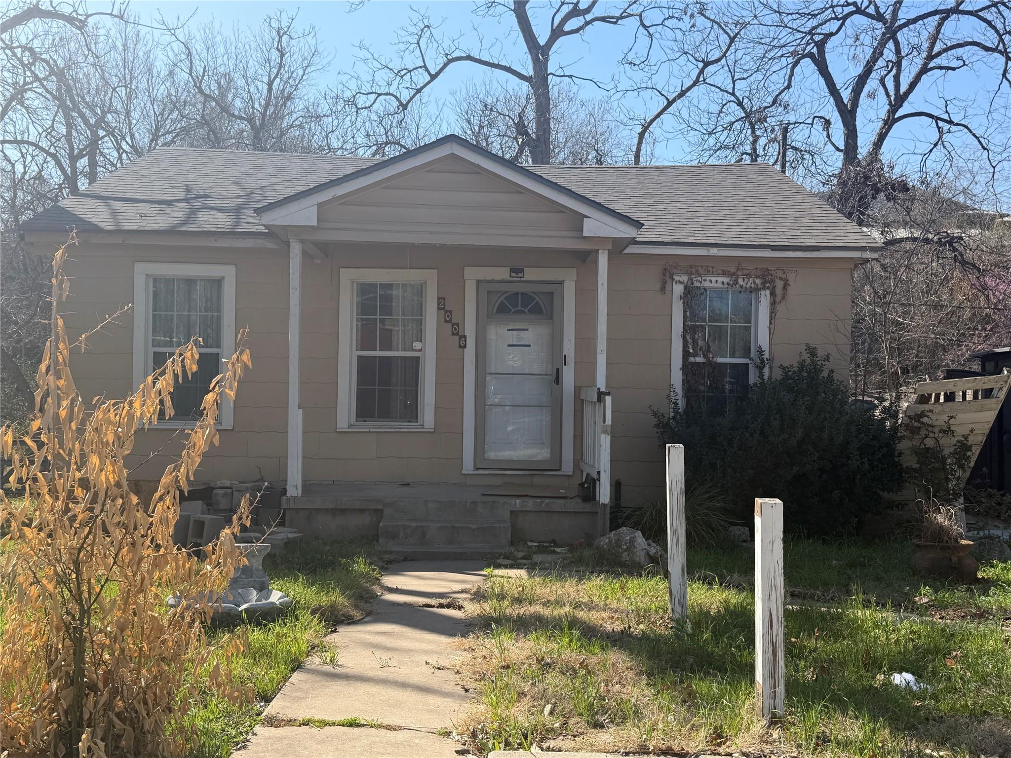 1st image of 2006 Rountree Dr, Austin, TX 78722 | MLS# 6038614
