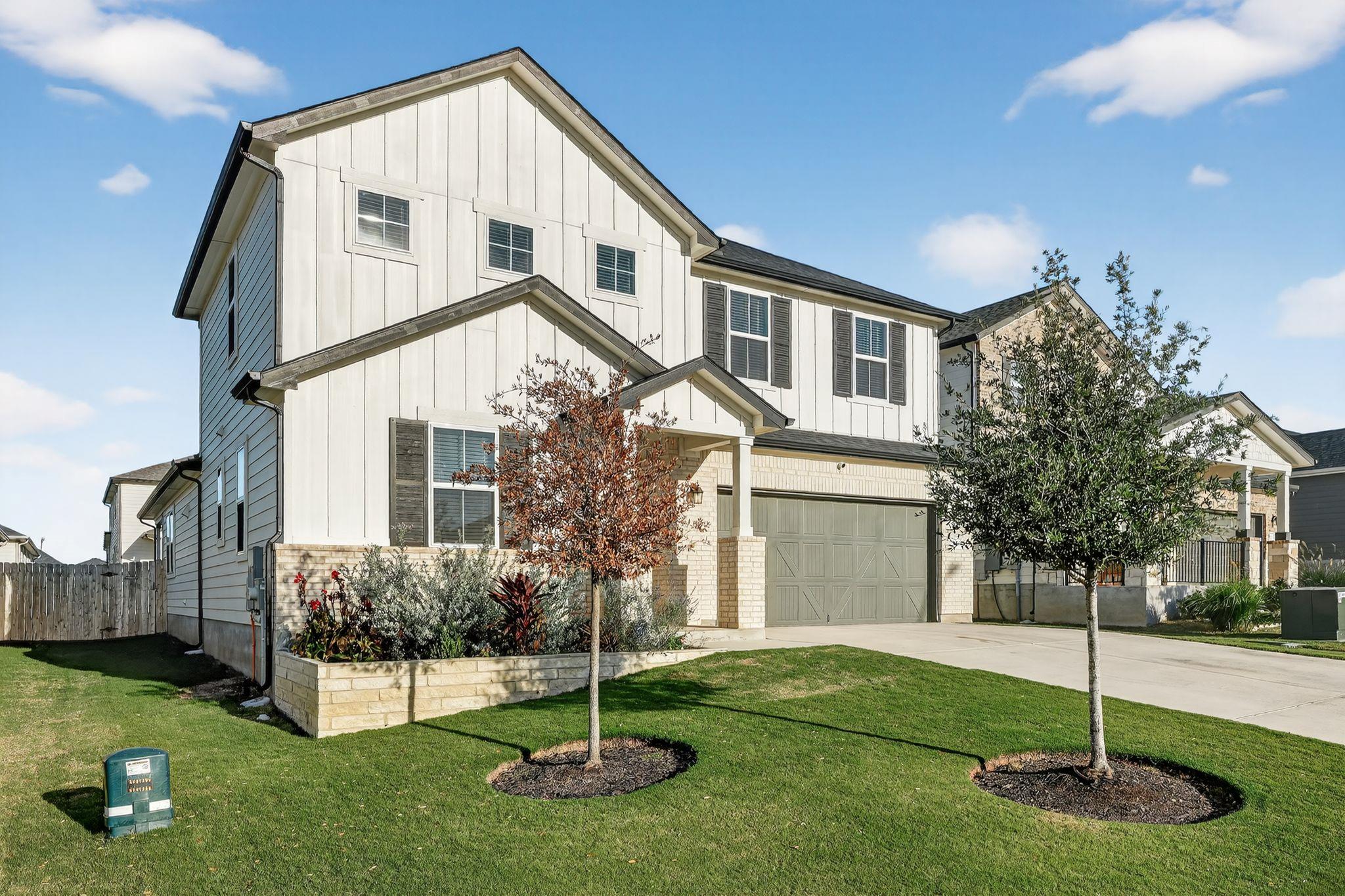 2nd image of 637 Seabiscuit Dr, Jarrell, TX 76537 | MLS# 7678056