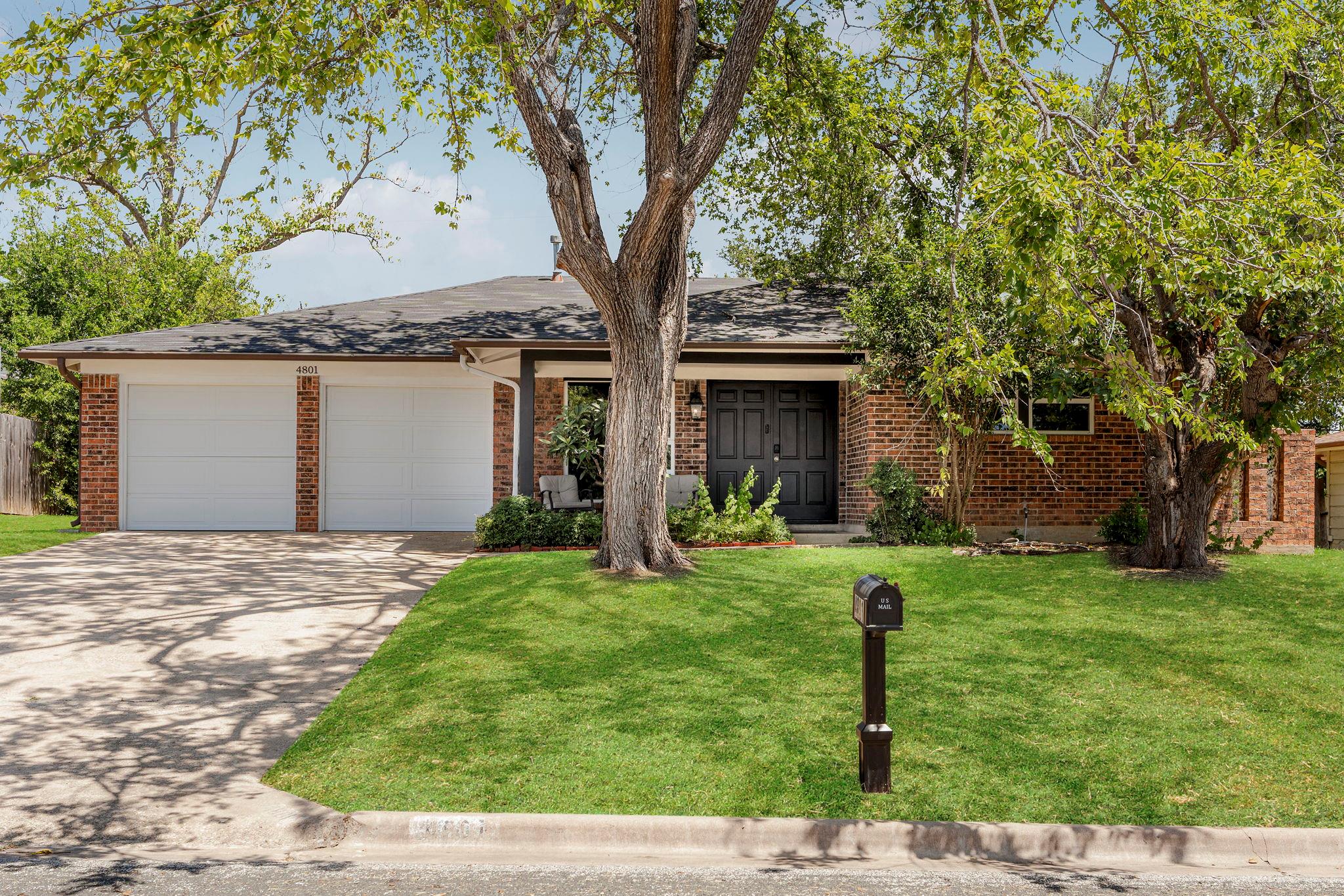 1st image of 4801 Oldfort Hill Dr, Austin, TX 78723 | MLS# 9063085