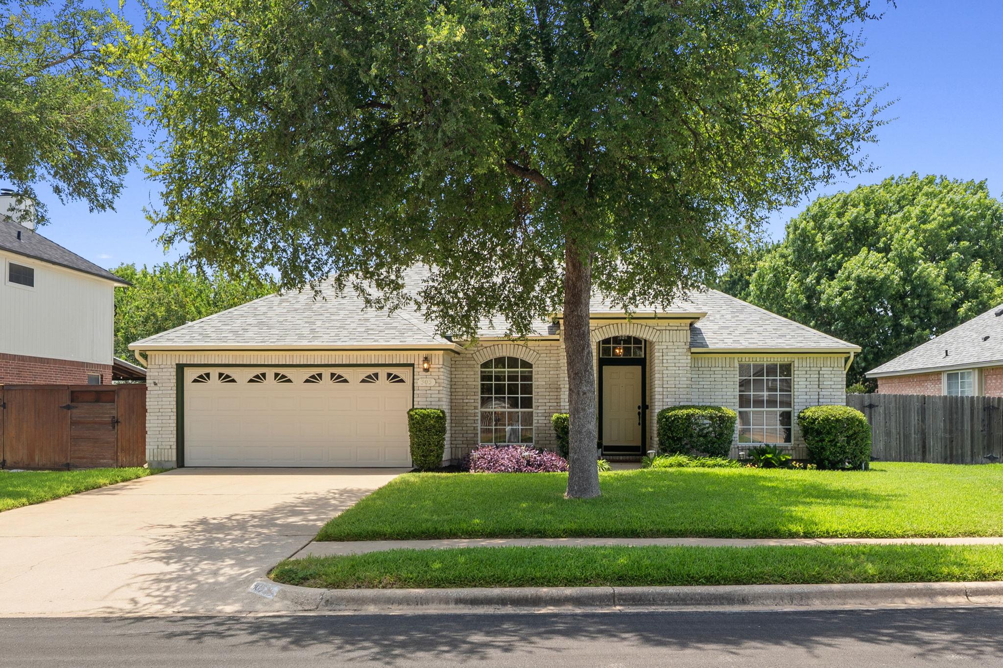2nd image of 303 Sycamore Dr, Cedar Park, TX 78613 | MLS# 4103609