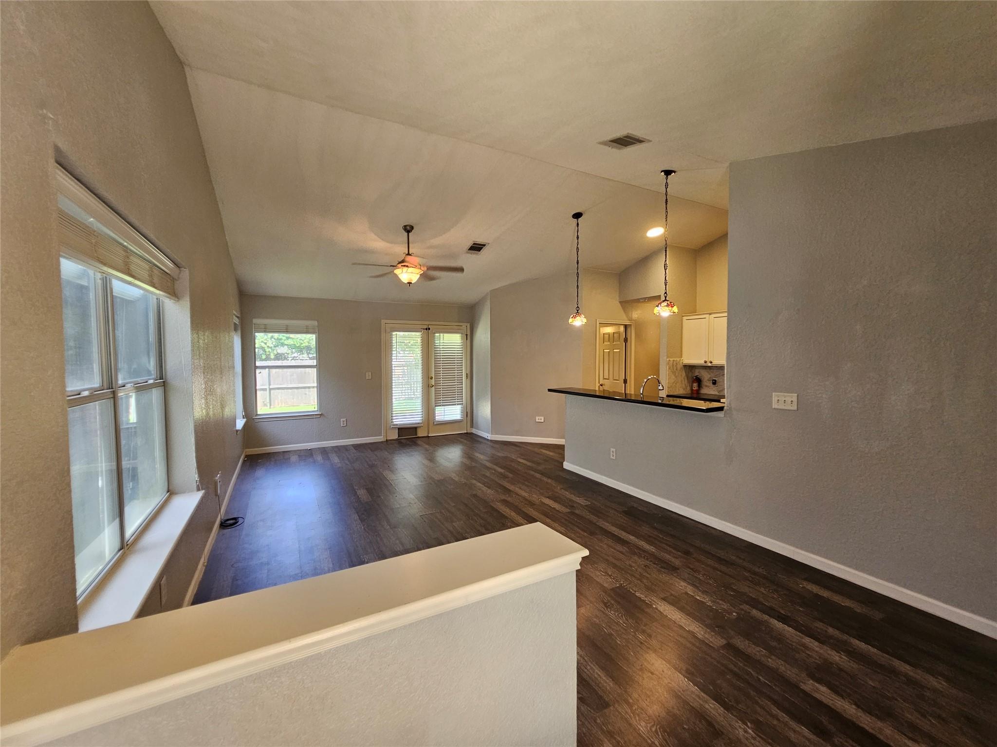 3rd image of 174 Prairie Springs Loop, Georgetown, TX 78626 | MLS# 8174744