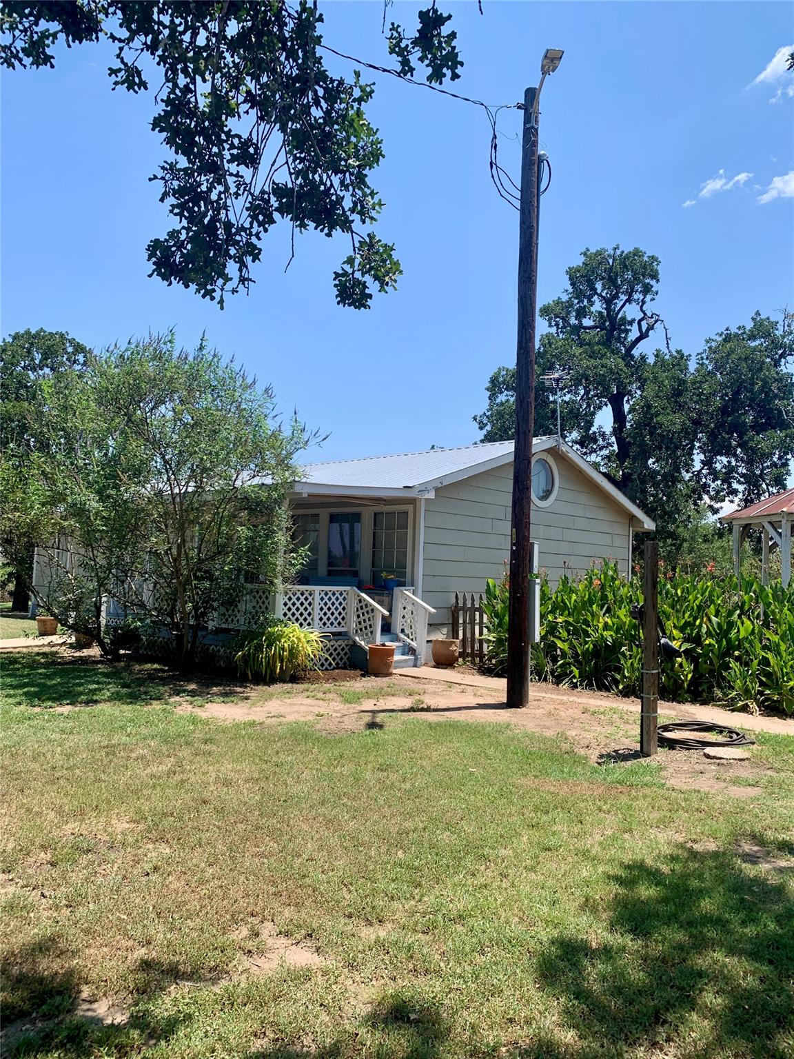 4th image of 105 Tom Tom, Smithville, TX 78957 | MLS# 3451579