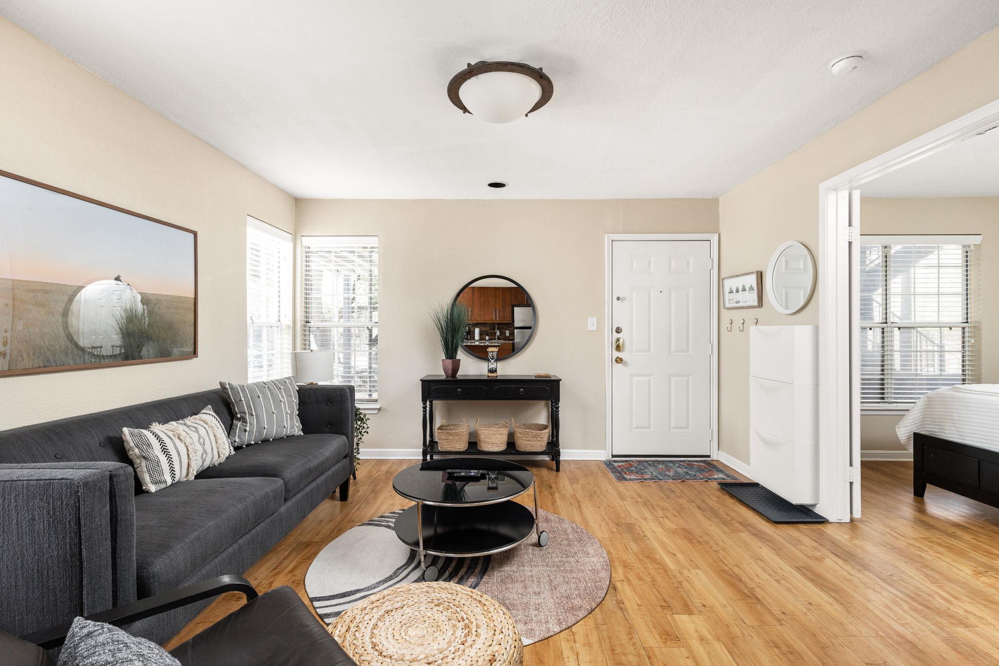 3rd image of 7685 Northcross Dr, Austin, TX 78757 | MLS# 8240841