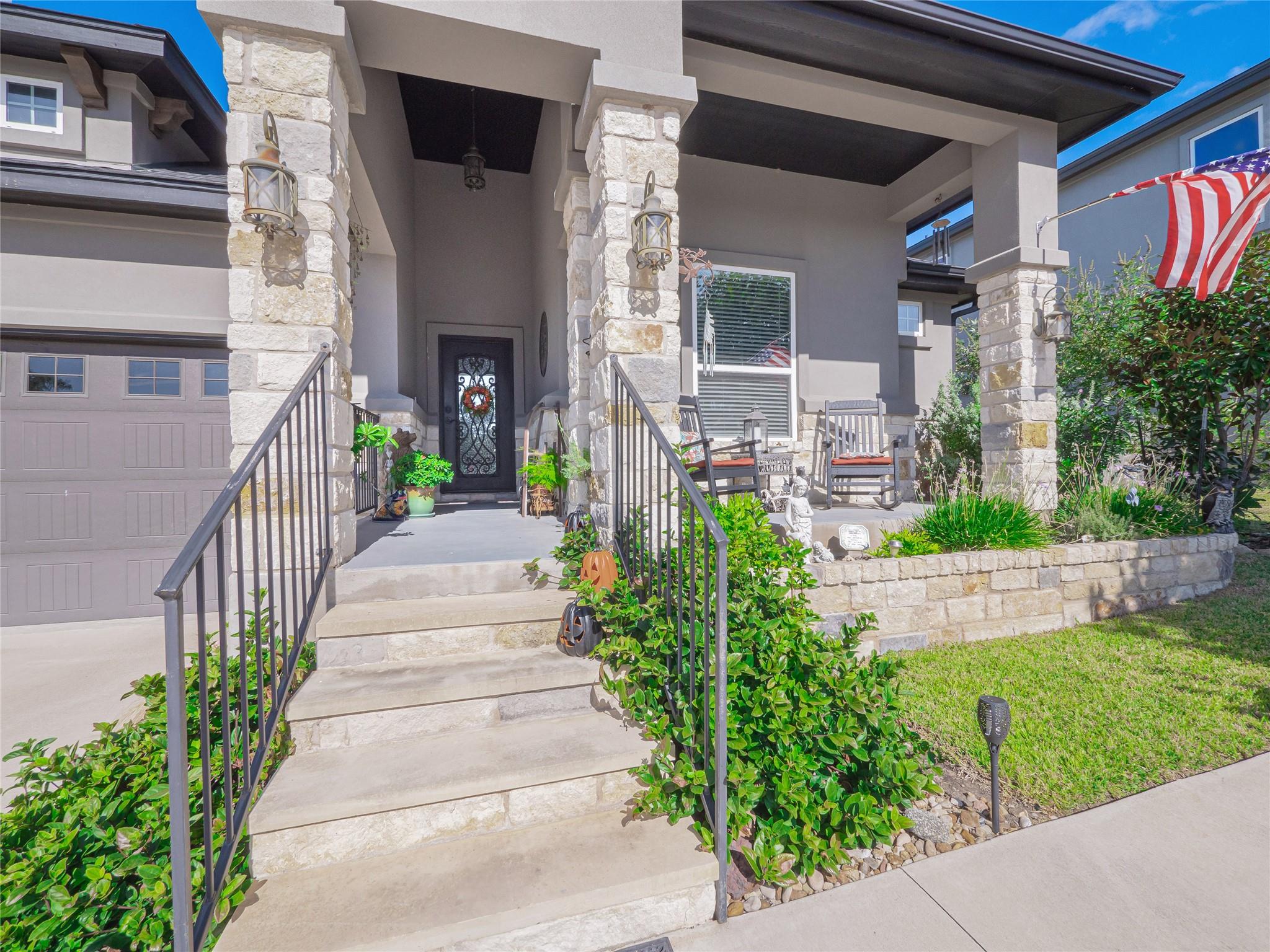 2nd image of 308 Buckhorn Dr, Lago Vista, TX 78645 | MLS# 9998265