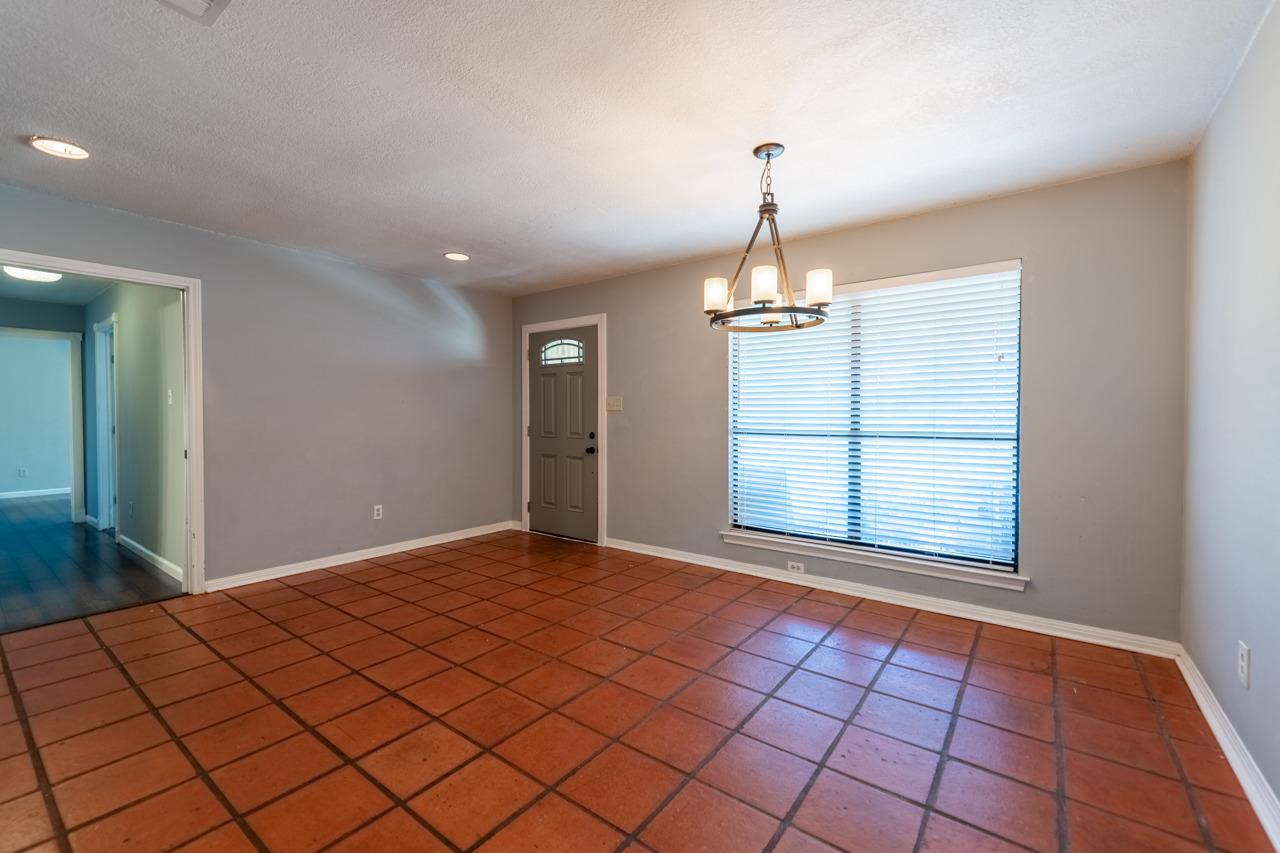 4th image of 4615 Trail West Dr, Austin, TX 78735 | MLS# 6894244