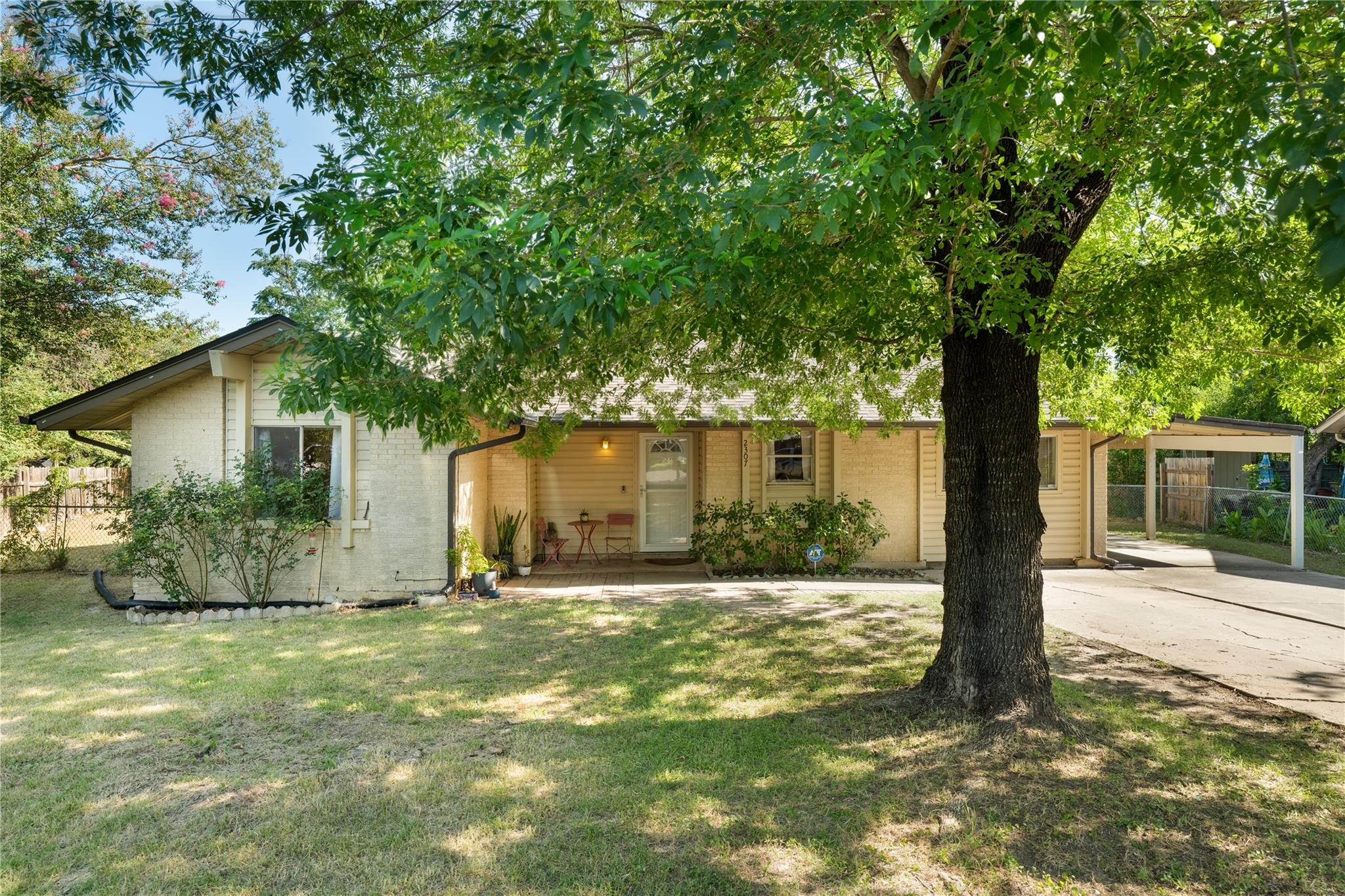 1st image of 2307 Valley High Cir, Austin, TX 78744 | MLS# 8892245