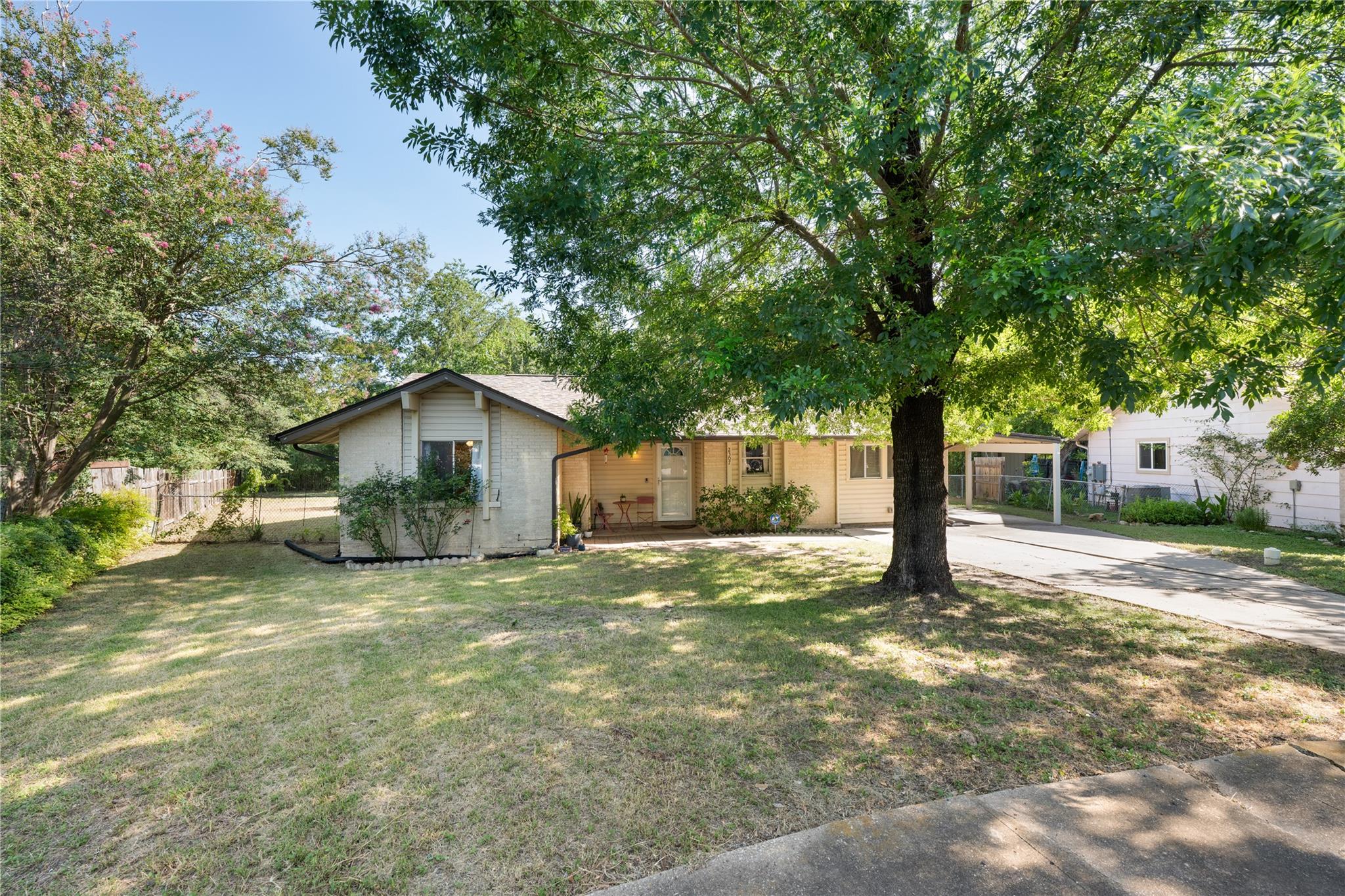 23rd image of 2307 Valley High Cir, Austin, TX 78744 | MLS# 8892245